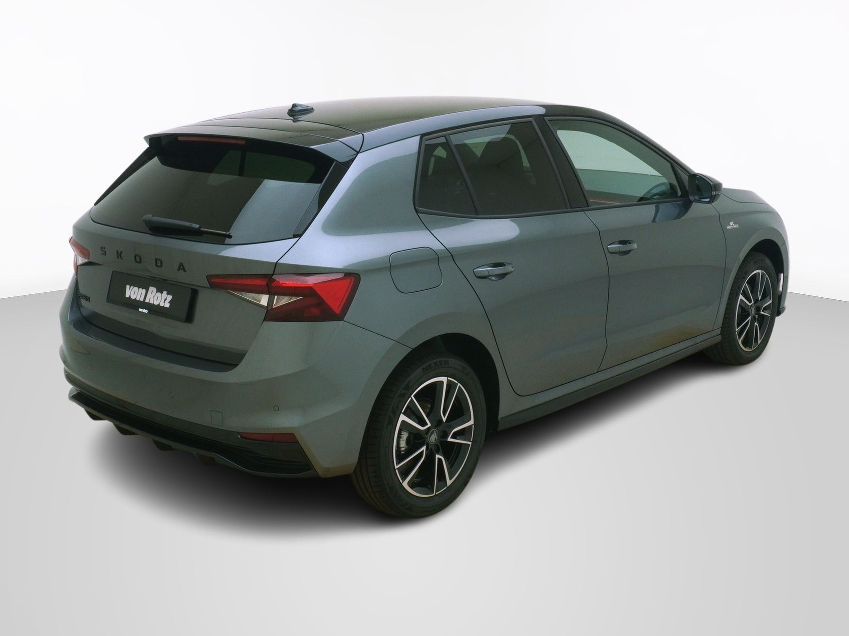 SKODA Fabia 1.0 TSI Monte Carlo DSG-image-4