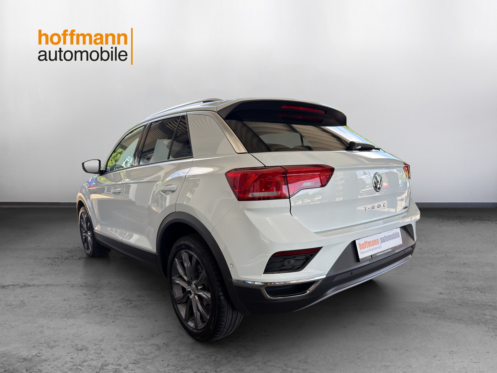 VW T-Roc 2.0 TSI Advance DSG 4Motion-image-5