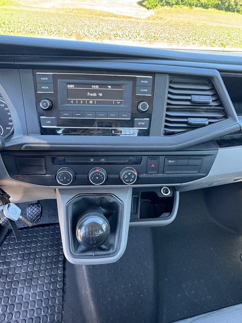 VW T6.1 2.0 TDI mit 2200kg Anhängelast-image-10