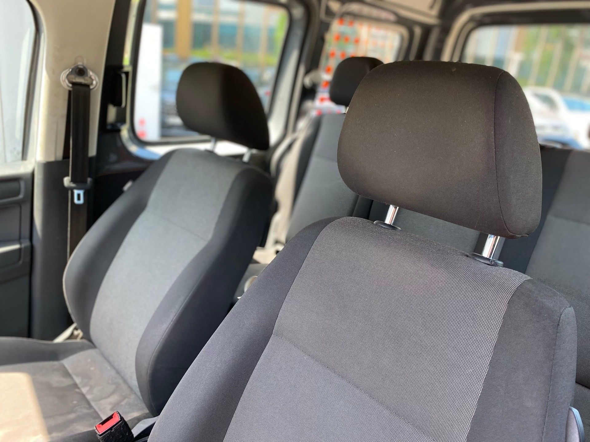 VW Caddy 2.0 TDI Trendline-image-9