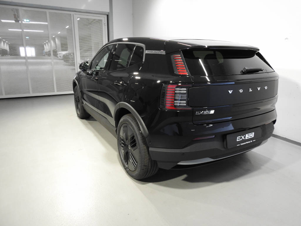 VOLVO EX 30 CC E60 Twin Performance AWD-image-3