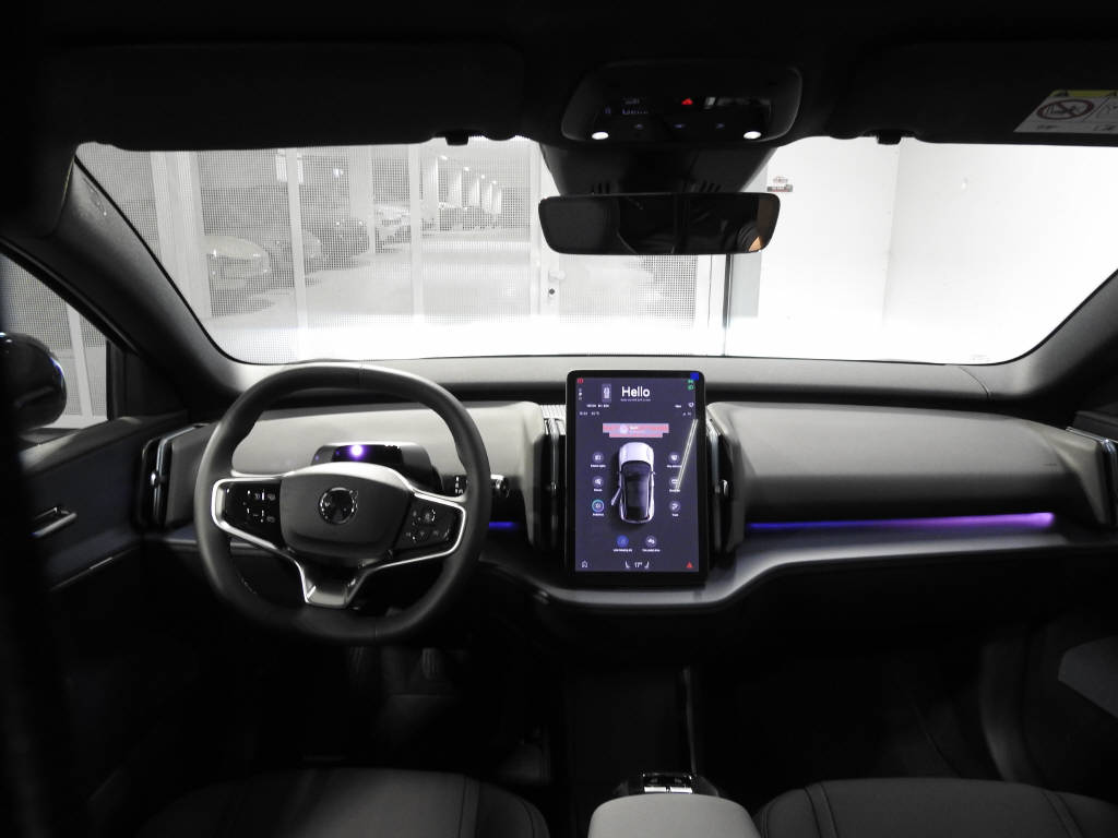 VOLVO EX 30 CC E60 Twin Performance AWD-image-6