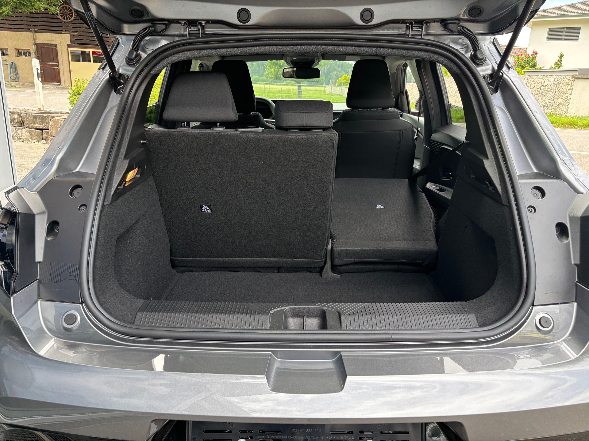 NISSAN Micra 52kWh Advance-image-5