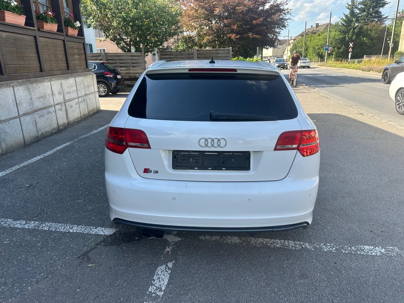 AUDI S3 Sportback 2.0 TFSI quattro S-tronic-image-5