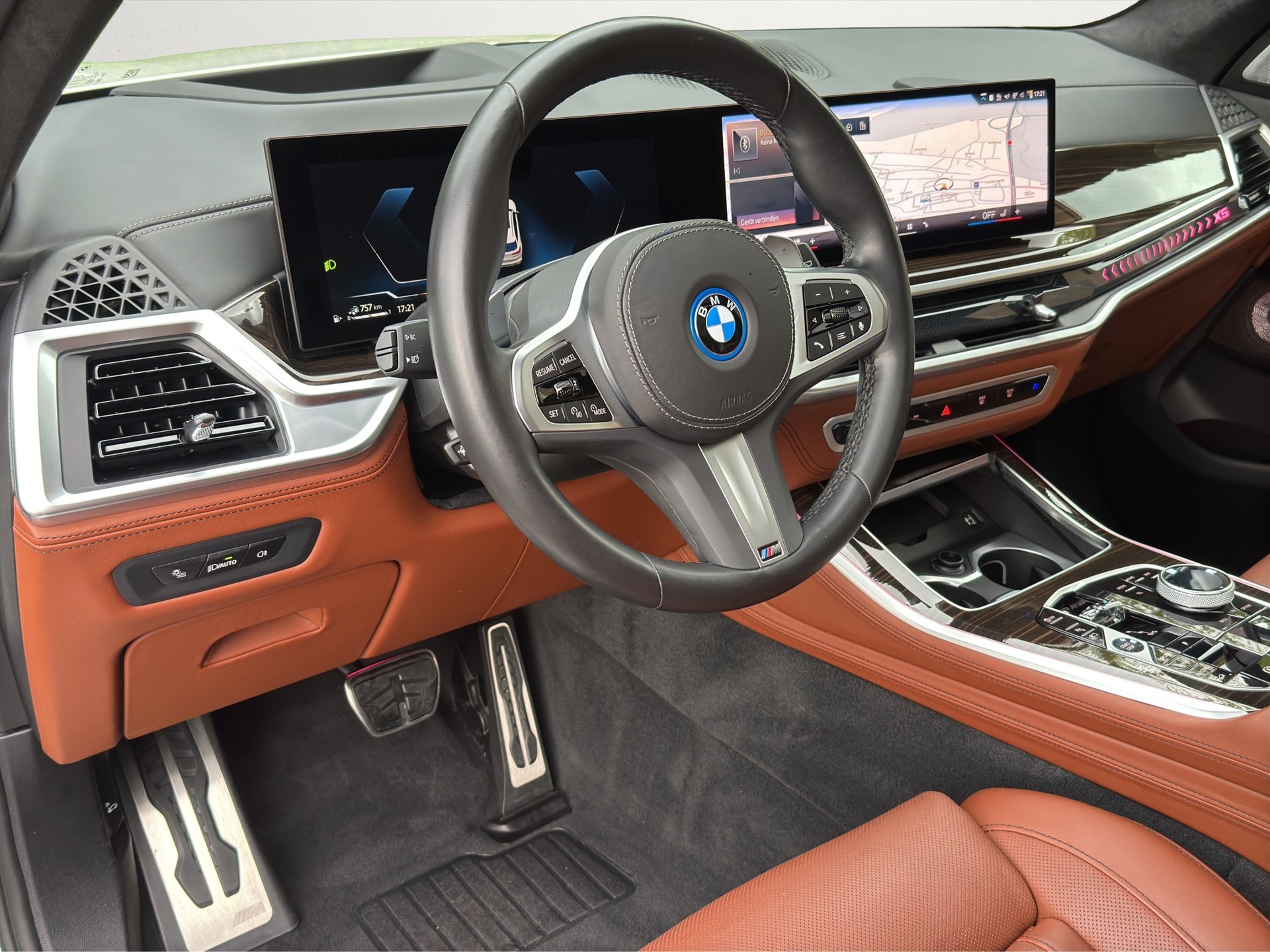 BMW X5 xDrive 50e M Sport Pro (CH) INDIVIDUAL-image-10