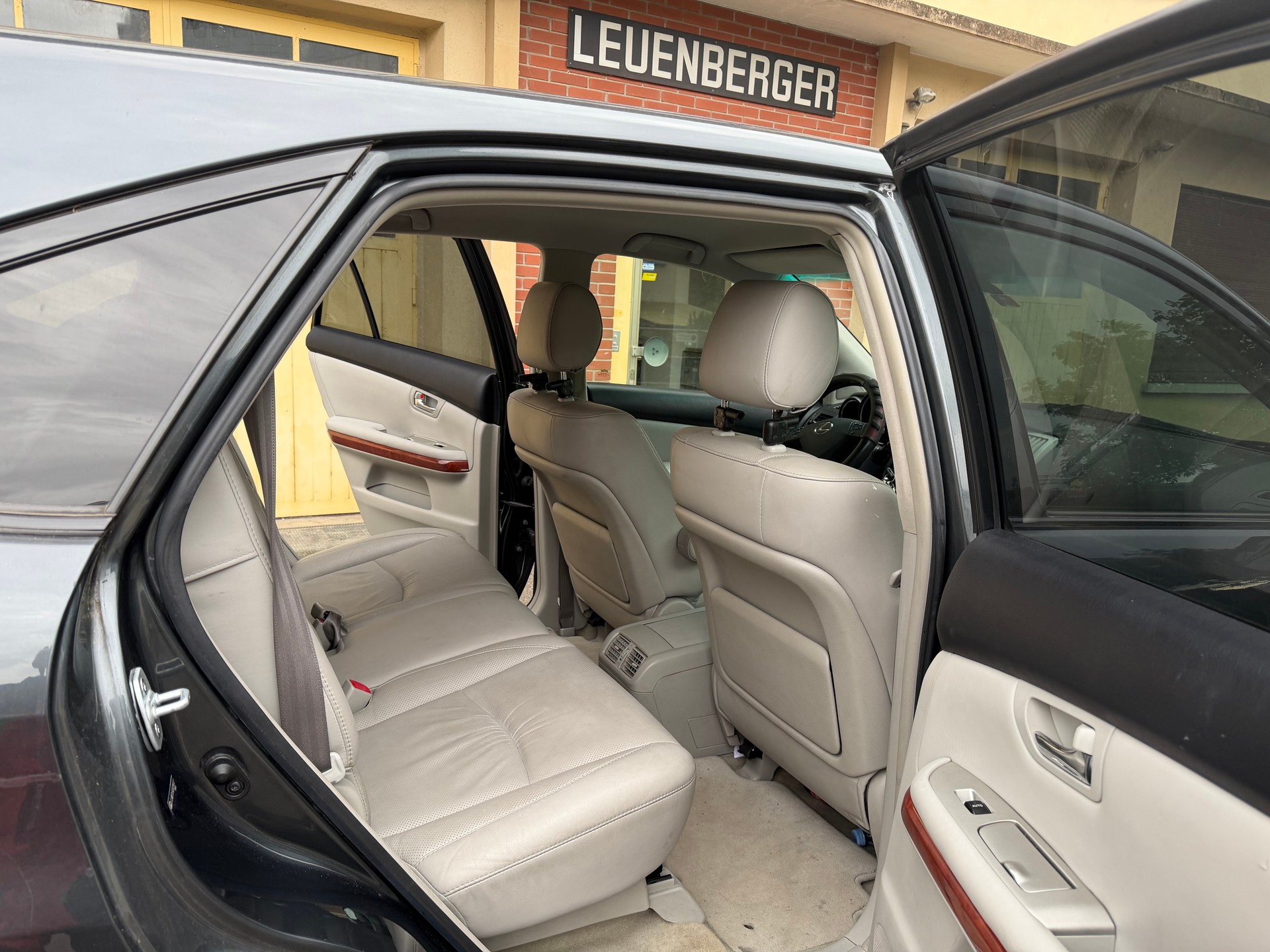 LEXUS Rx400 h-image-6