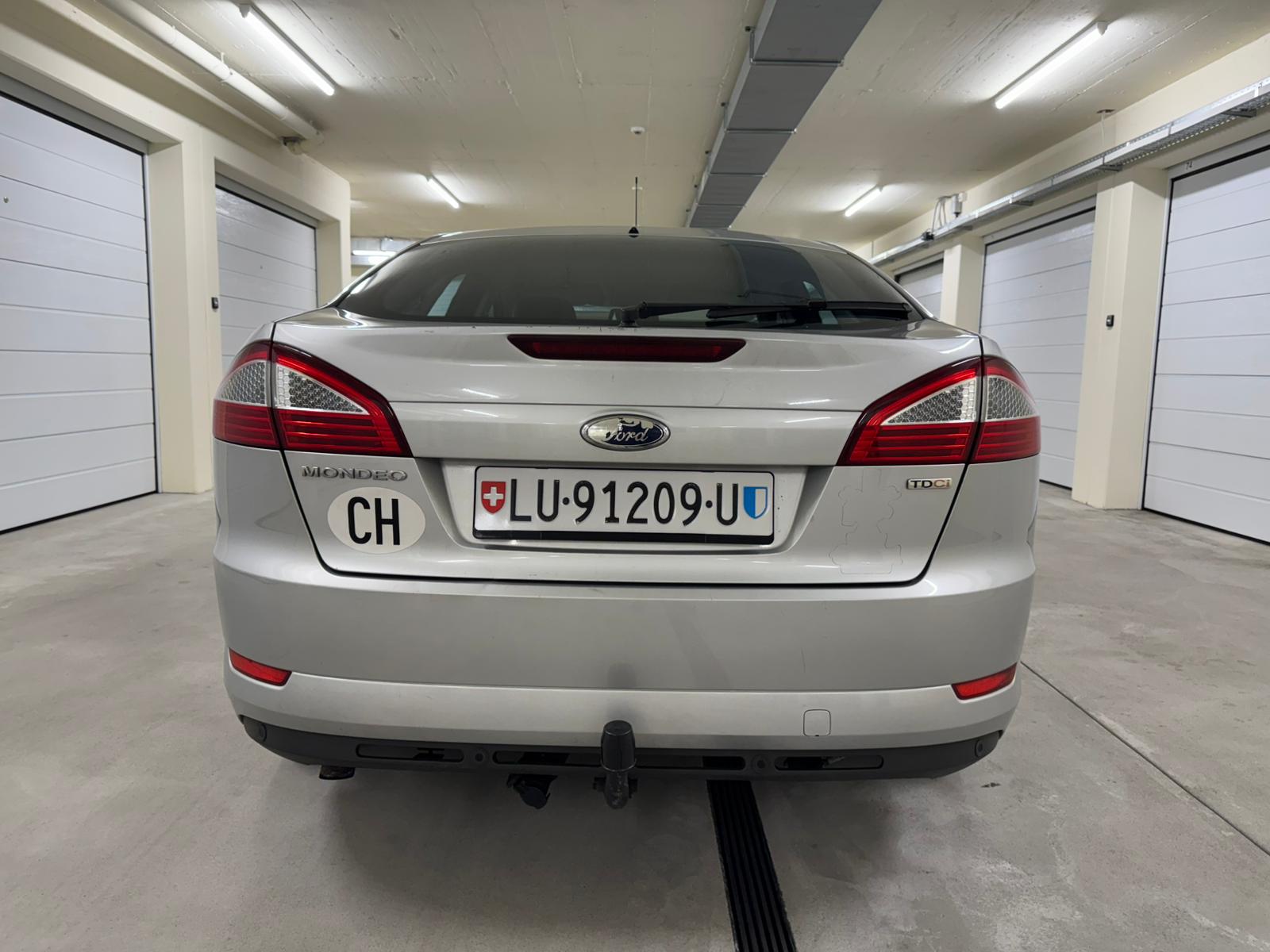 FORD Mondeo 2.0 TDCi 16V Carving-image-5
