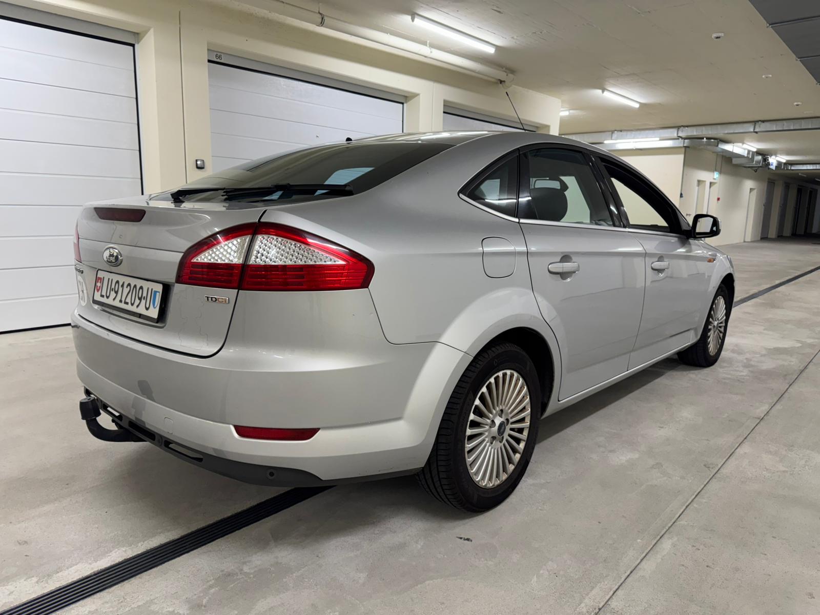 FORD Mondeo 2.0 TDCi 16V Carving-image-6