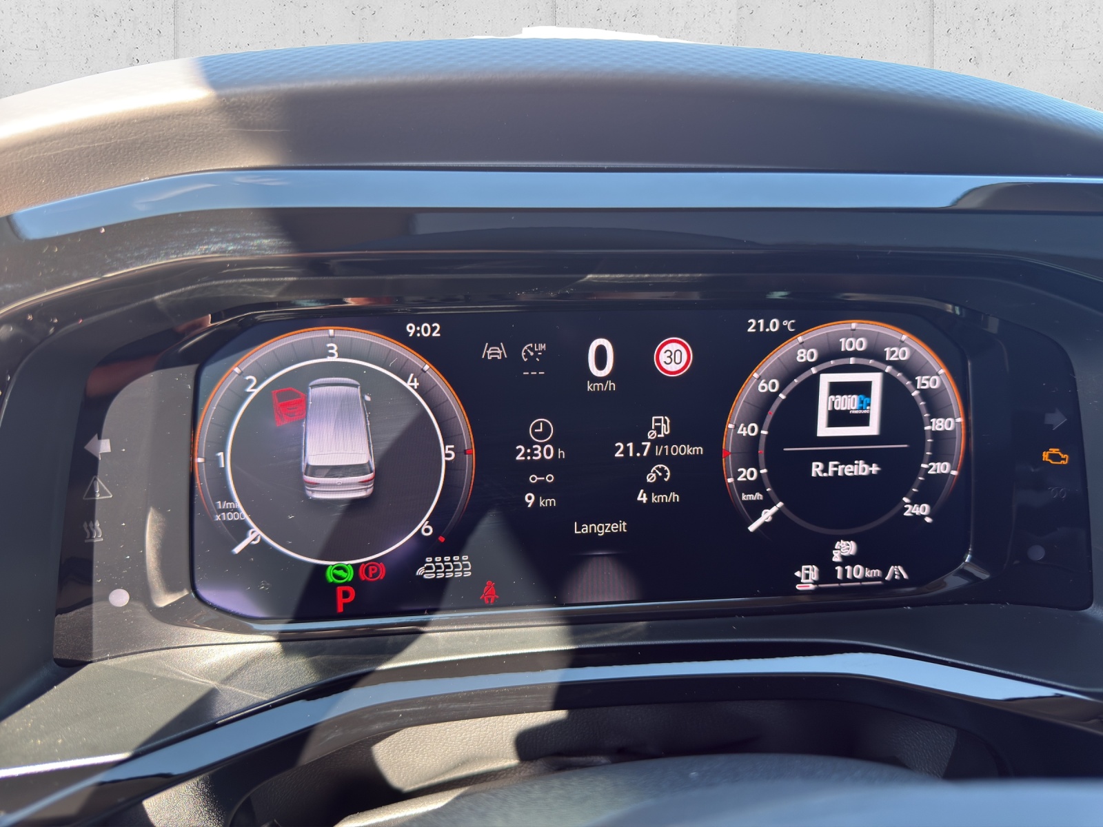 VW Multivan 2.0 TDI Style Liberty DSG-image-10