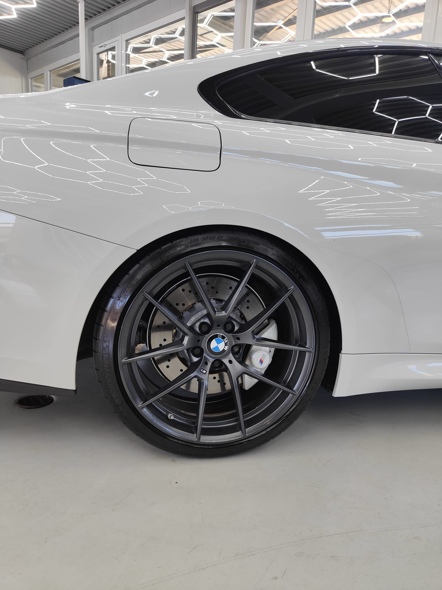 BMW M4 Coupé CS DKG-image-8