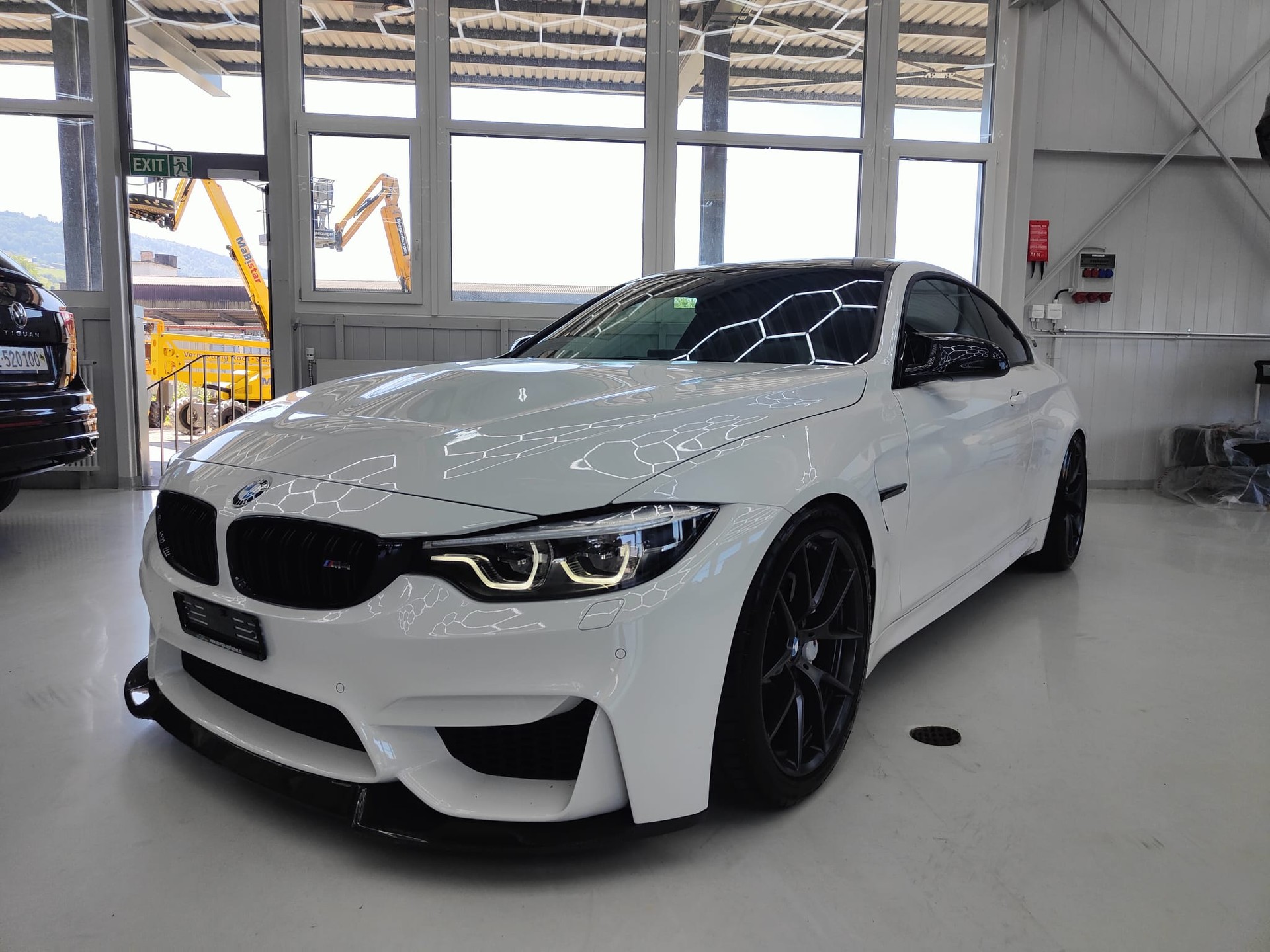 BMW M4 Coupé CS DKG-image-1