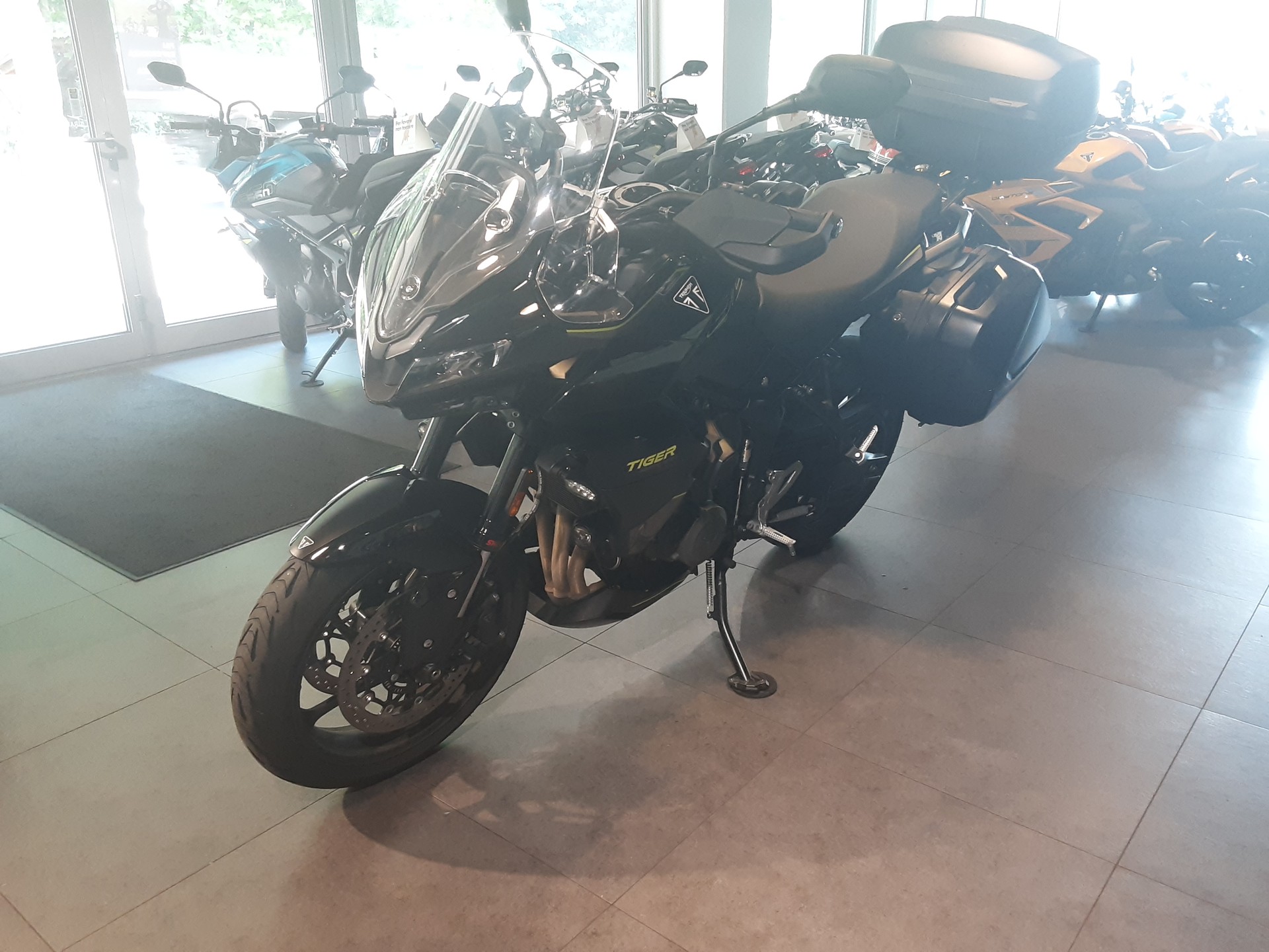 TRIUMPH Tiger Sport 800-image-3