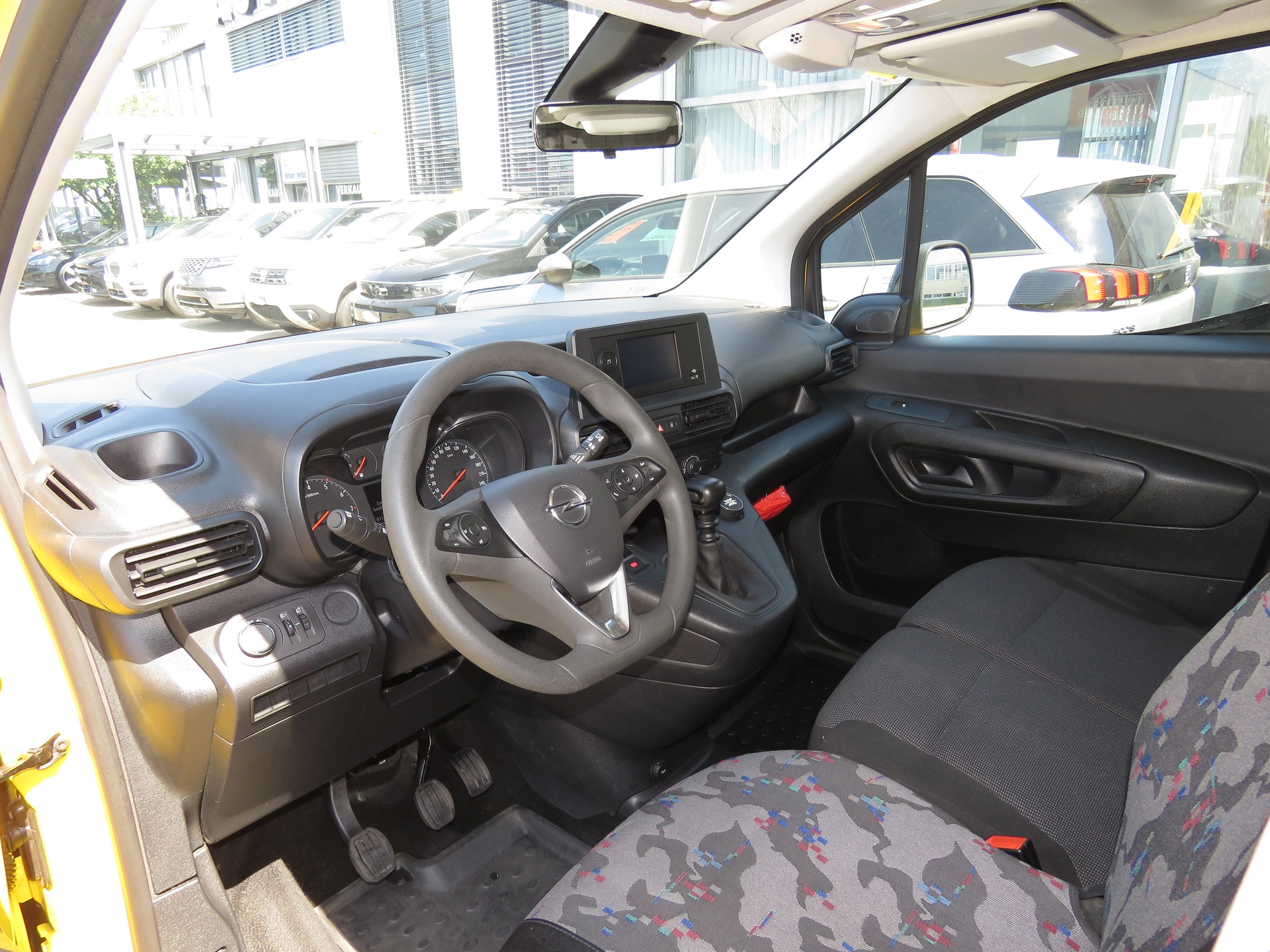 OPEL Combo Cargo 1.5 s/s Erhöhte Nutzlast 4x4-image-6