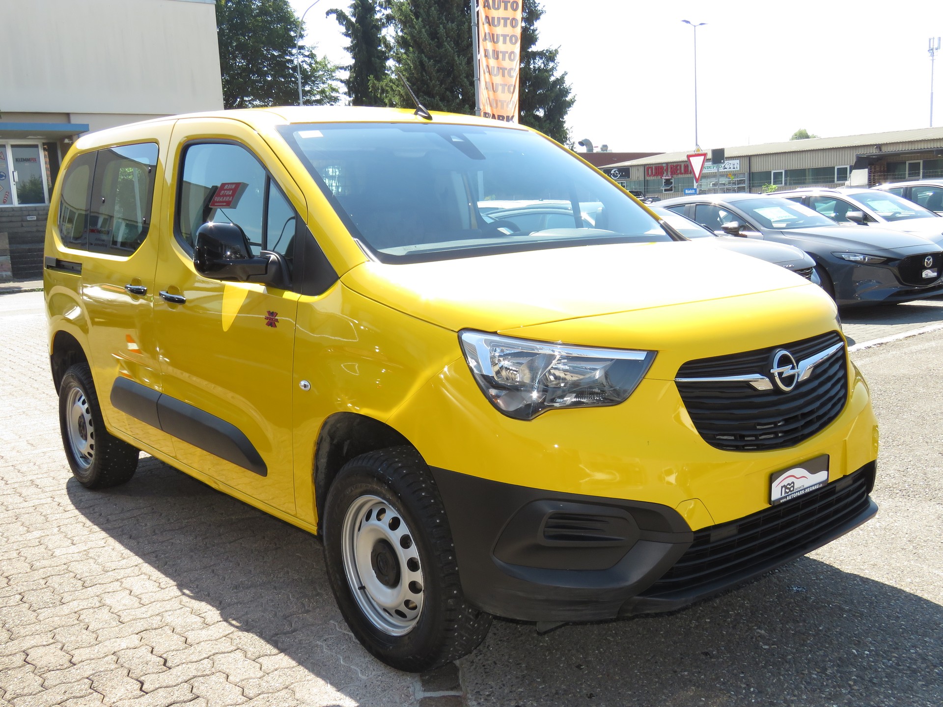 OPEL Combo Cargo 1.5 s/s Erhöhte Nutzlast 4x4-image-2