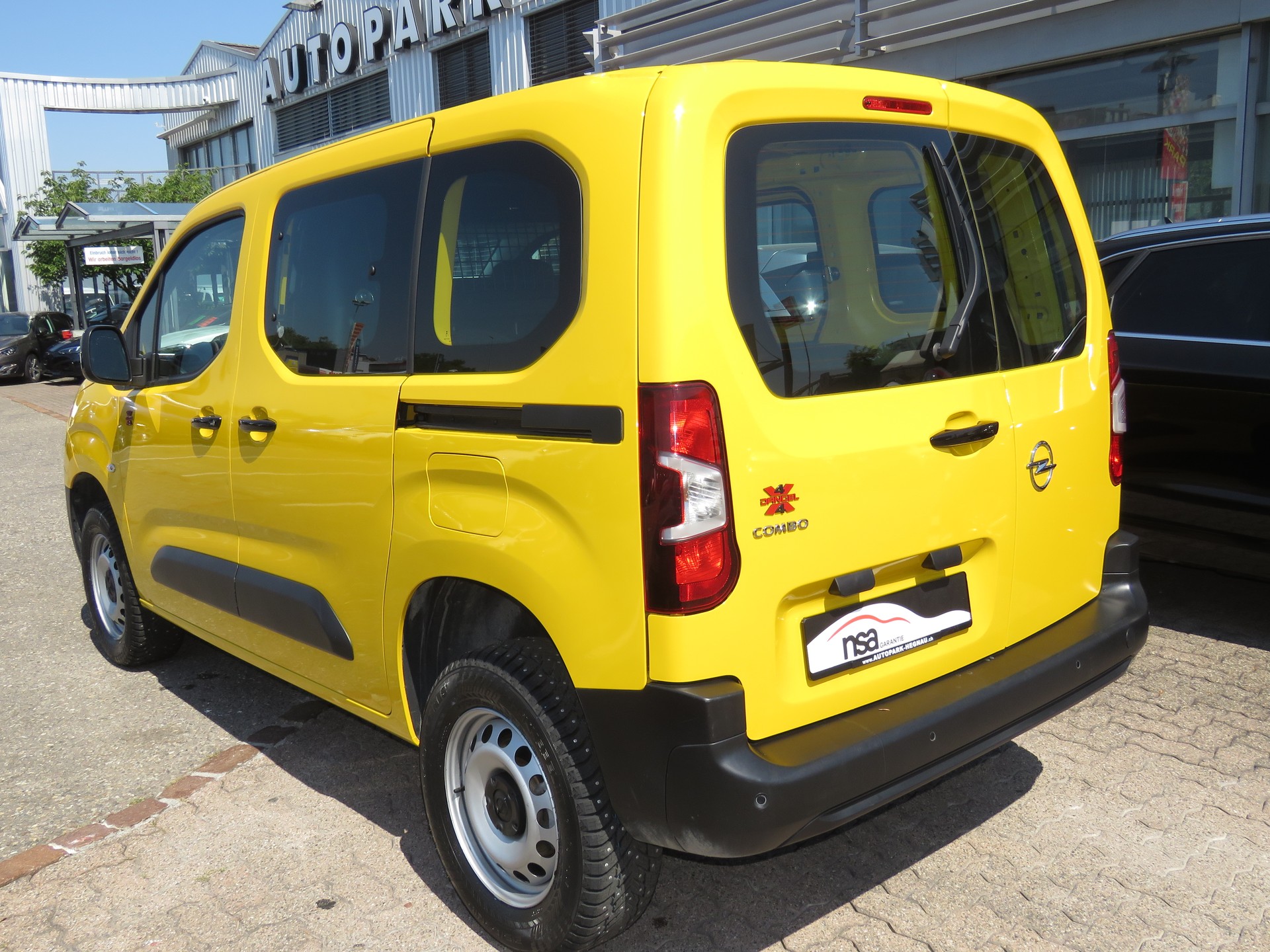 OPEL Combo Cargo 1.5 s/s Erhöhte Nutzlast 4x4-image-5