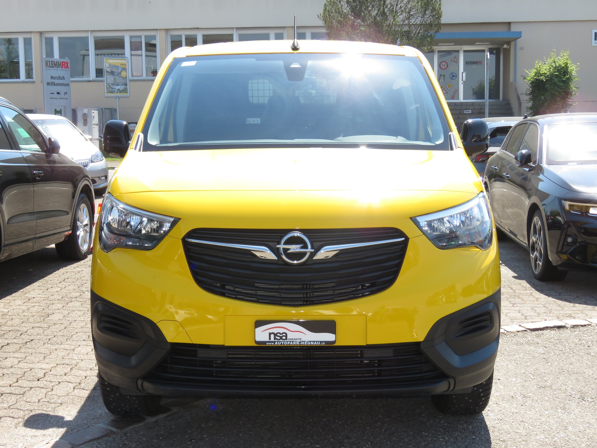 OPEL Combo Cargo 1.5 s/s Erhöhte Nutzlast 4x4-image-1