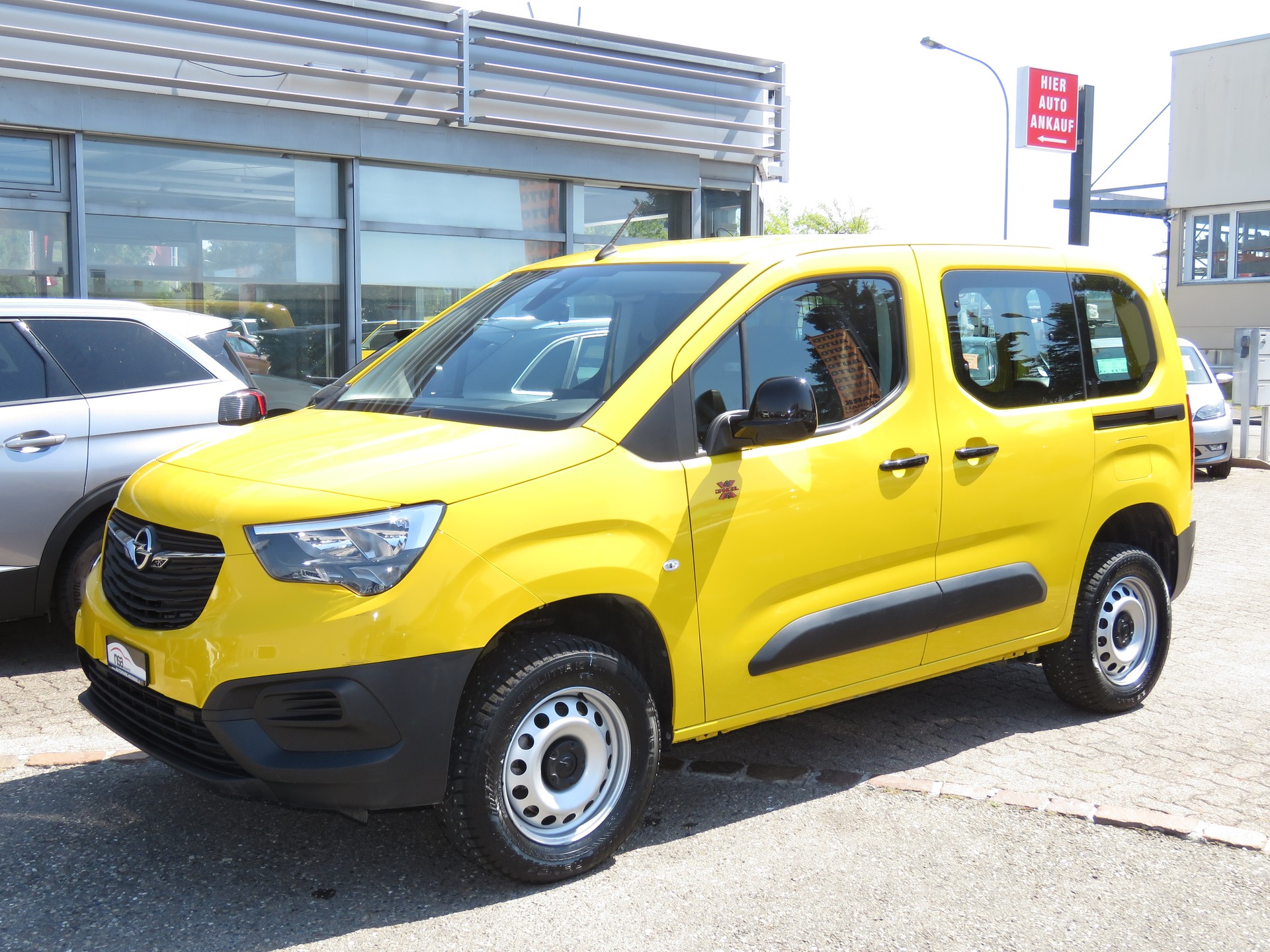 OPEL Combo Cargo 1.5 s/s Erhöhte Nutzlast 4x4-image-0
