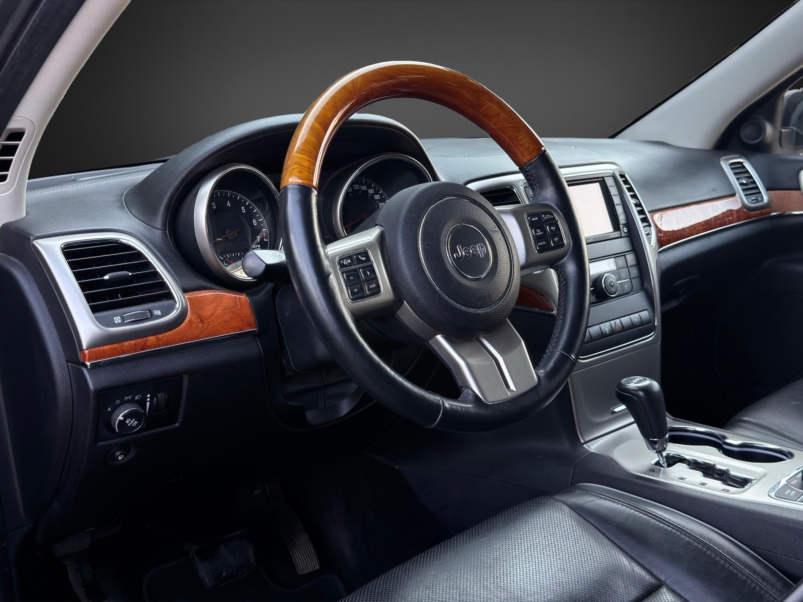JEEP Grand Cherokee 3.6 V6 Overland Automatic mit 286 PS-image-7