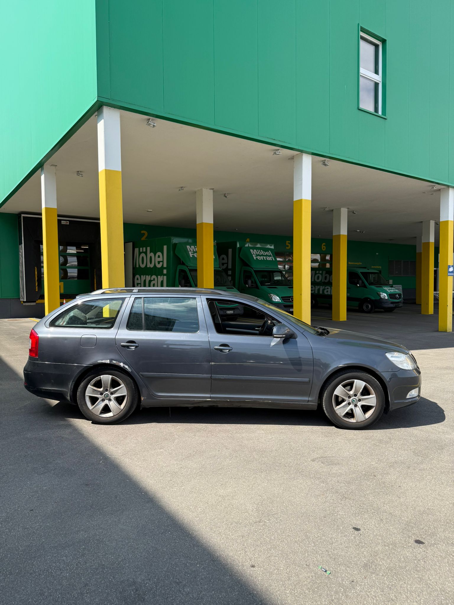 SKODA Octavia Combi 2.0 TDI Swiss Adventure 4x4 DSG-image-7