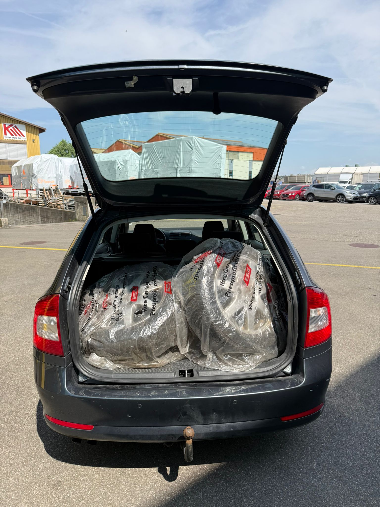 SKODA Octavia Combi 2.0 TDI Swiss Adventure 4x4 DSG-image-15