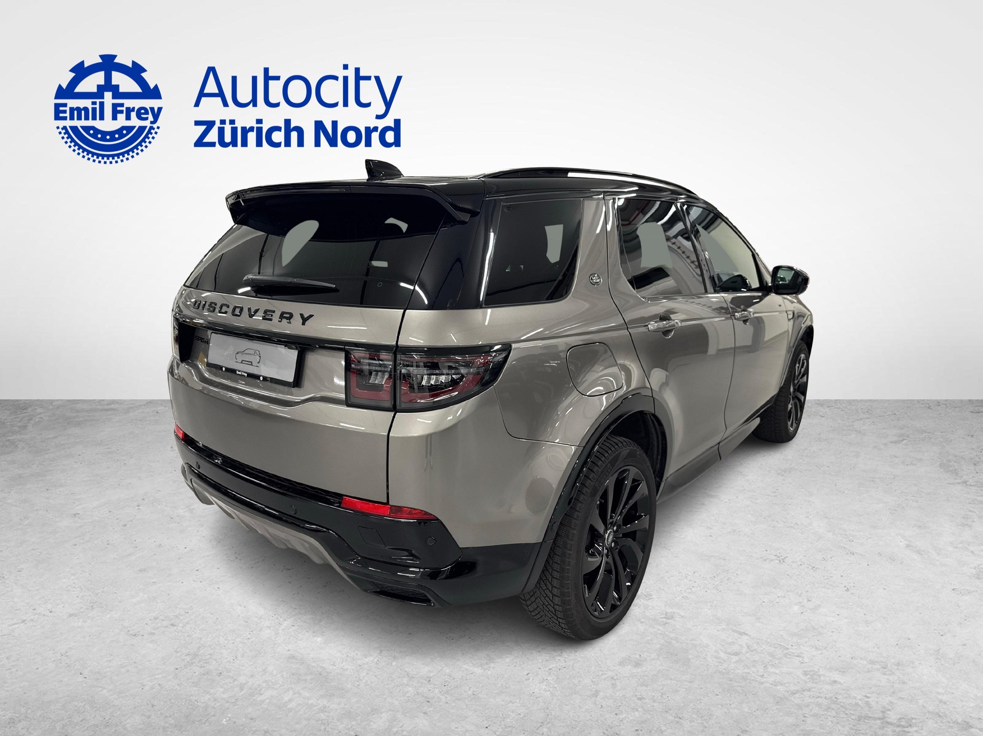 LAND ROVER Discovery Sport 1.5 T 270e Dynamic SE-image-4