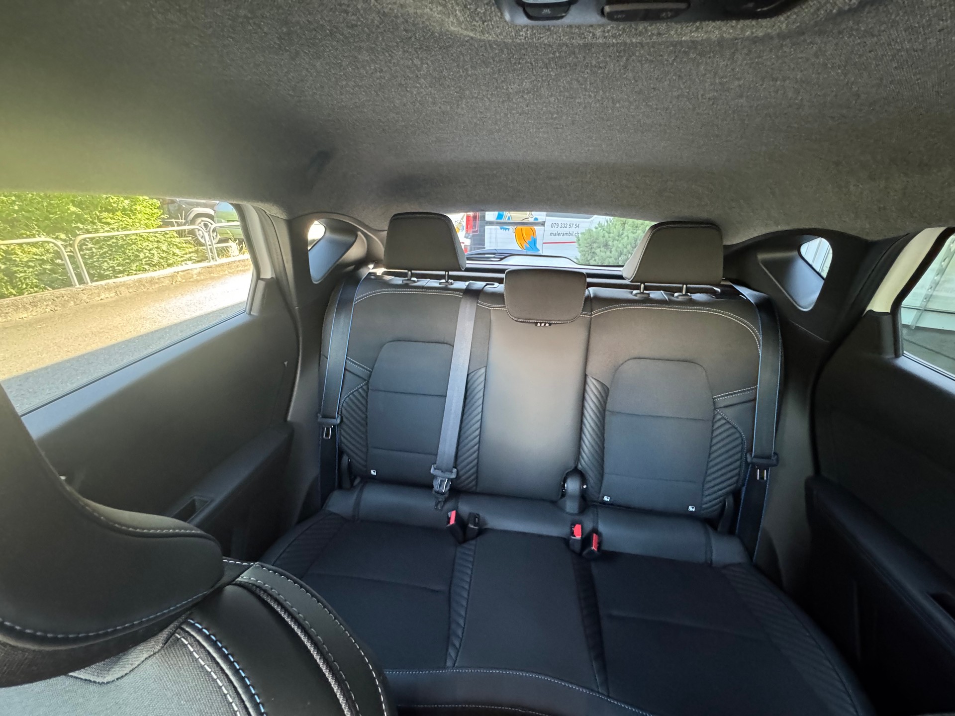 RENAULT Captur 1.8 E-Tech 160 Esprit Alpine DHT-image-13