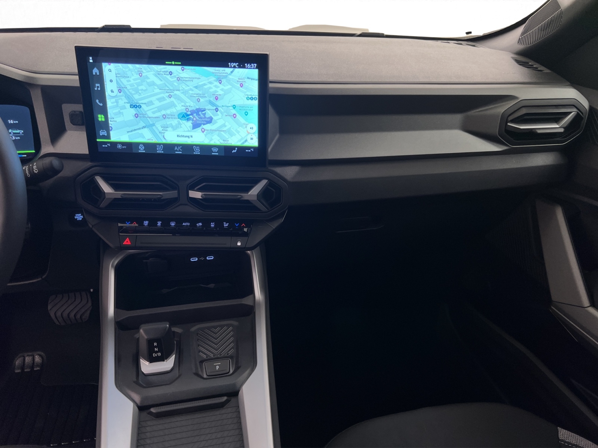DACIA Bigster 1.8 Hybrid Journey-image-7