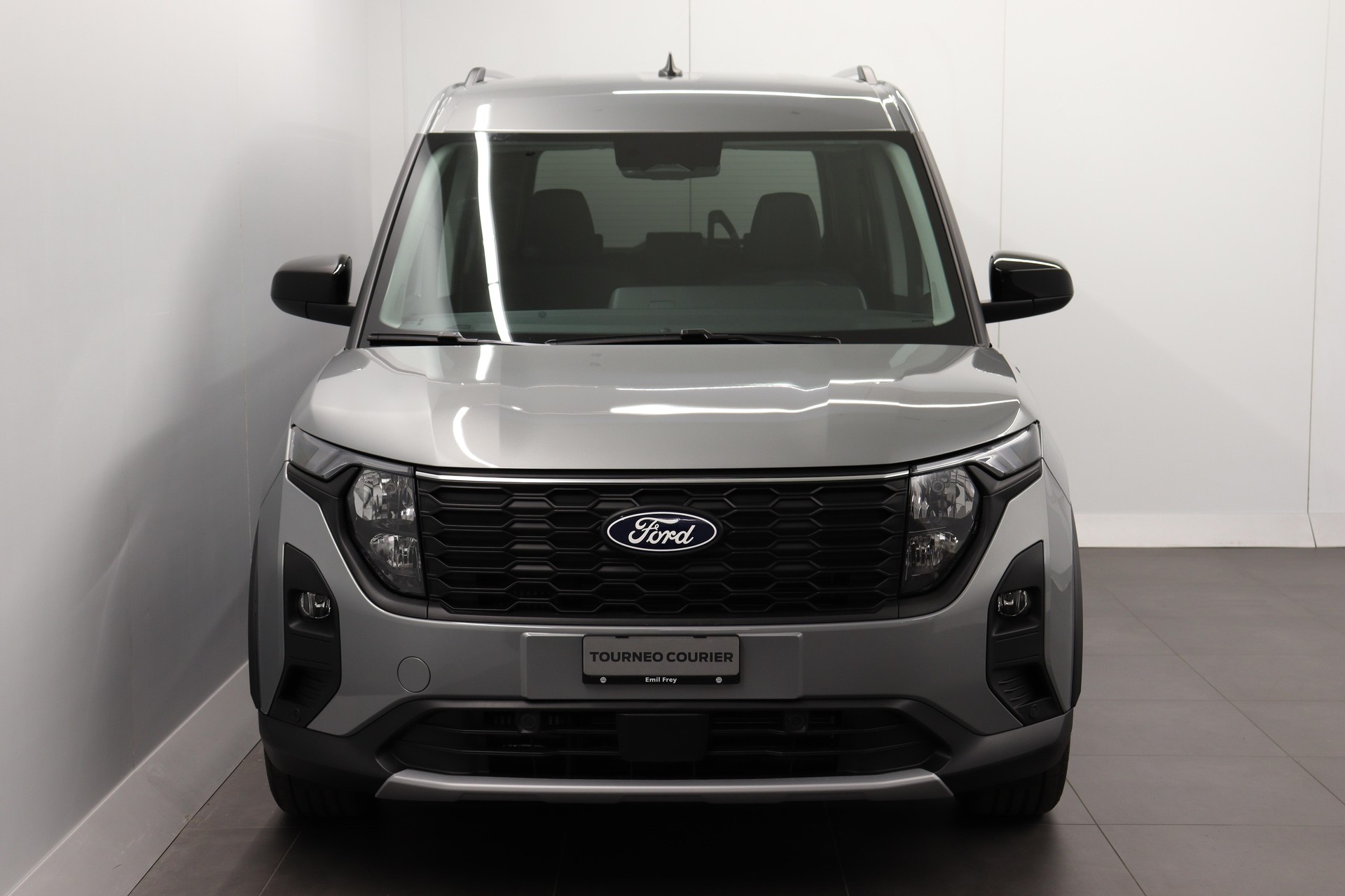 FORD Tourneo Courier 1.0 EcoBoost Active-showroom-element-1