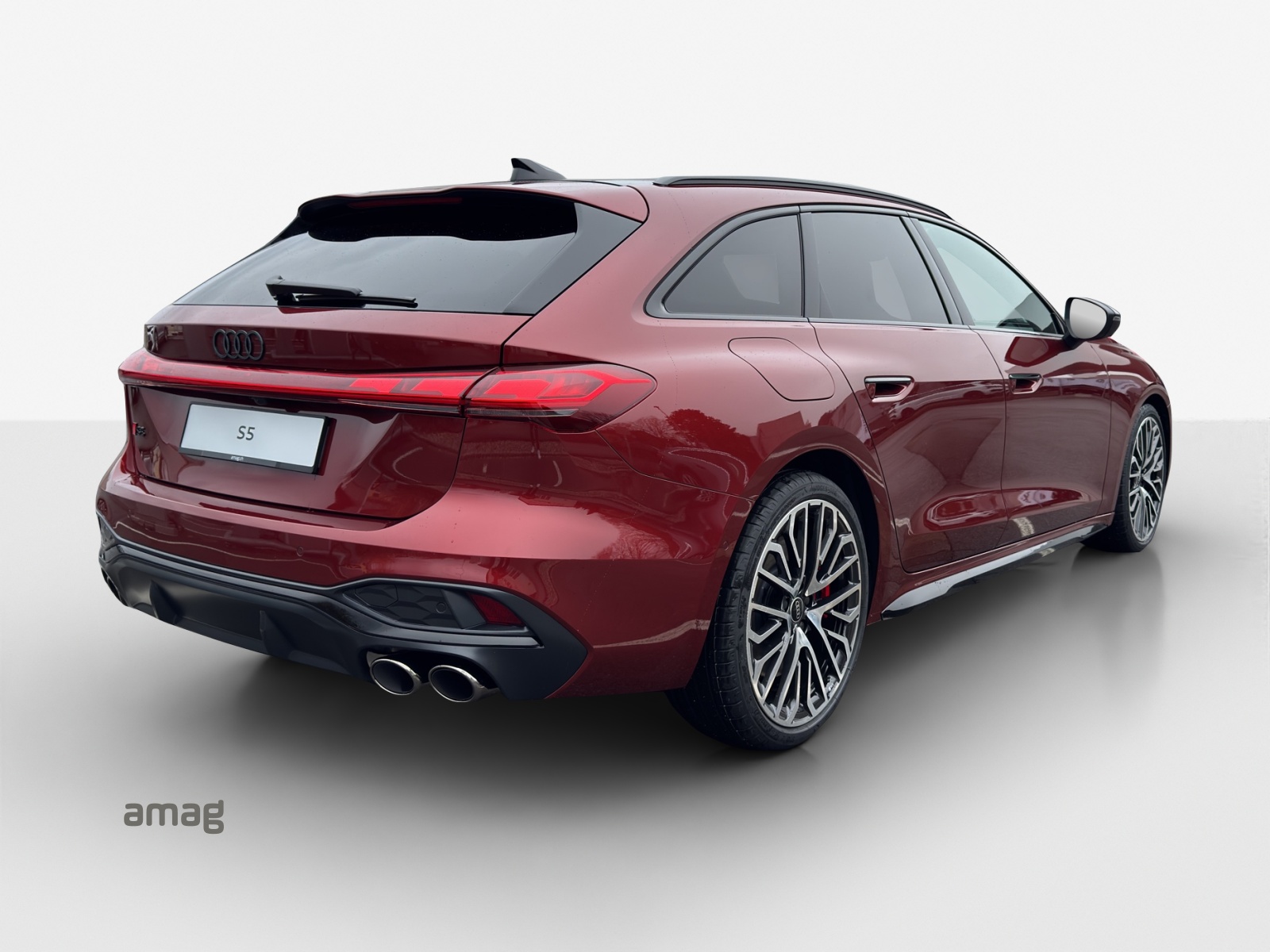 AUDI S5 Avant TFSI quattro S tronic-image-4