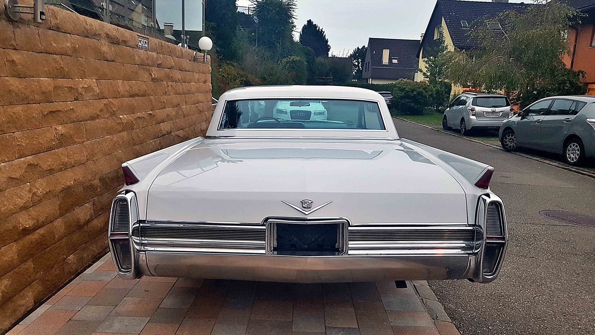CADILLAC Deville Coupé 7.0-V8 1964-image-3