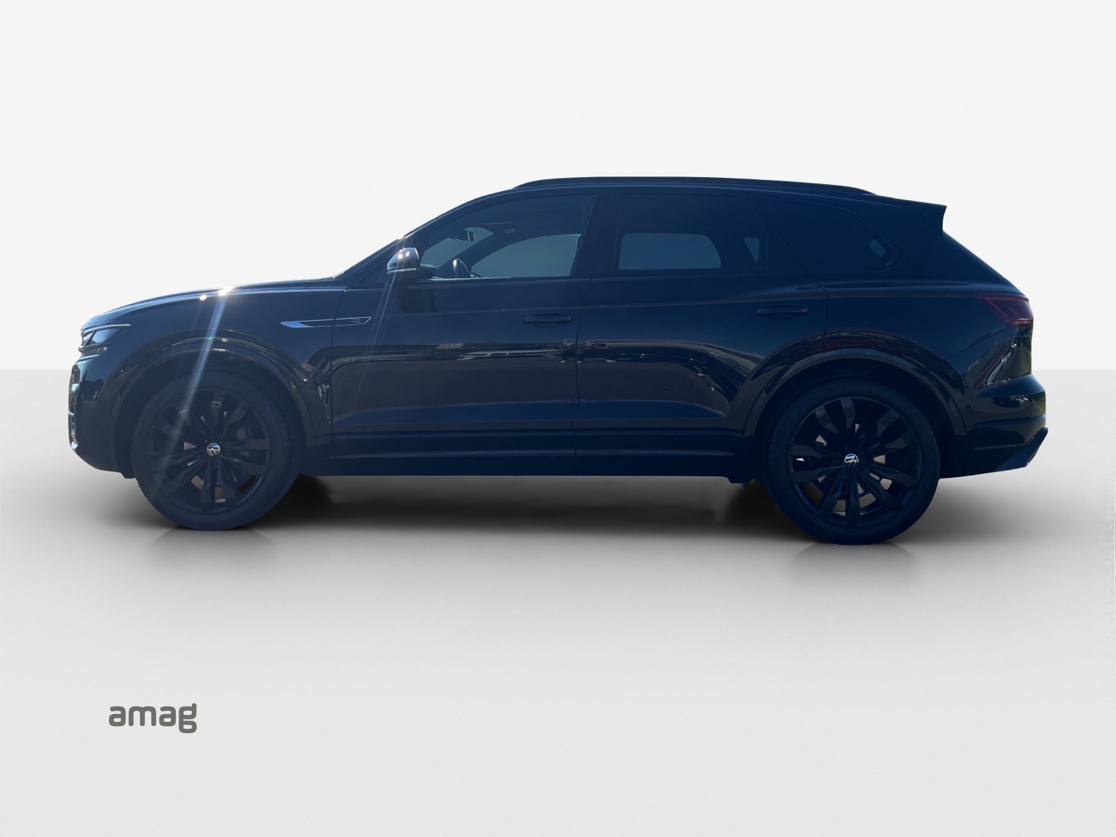 VW Touareg 3.0 TDI R Line Tiptronic-image-1