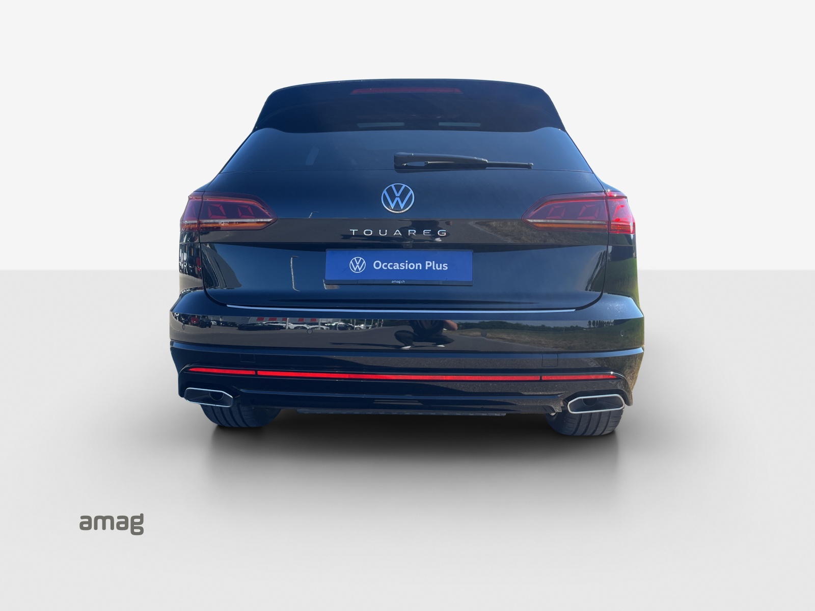 VW Touareg 3.0 TDI R Line Tiptronic-image-3