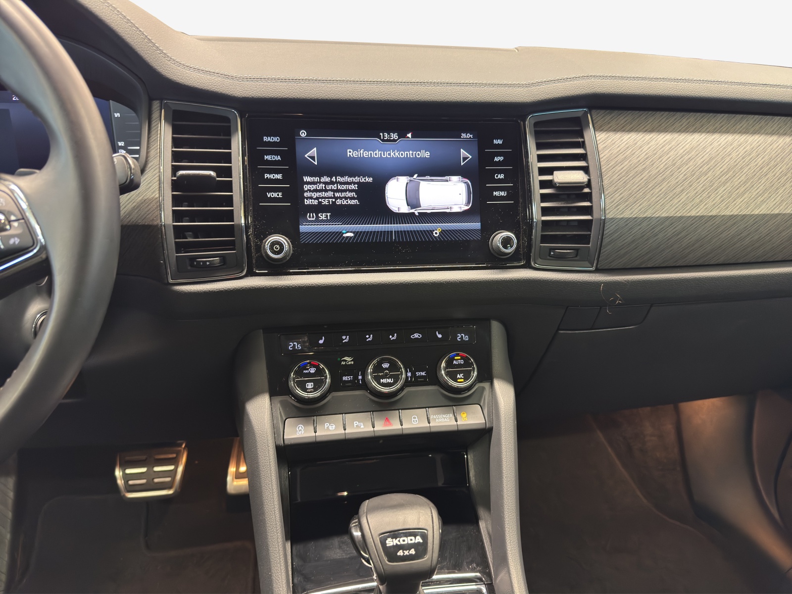 SKODA Kodiaq 2.0 TDI CR Style 4x4 DSG-image-10