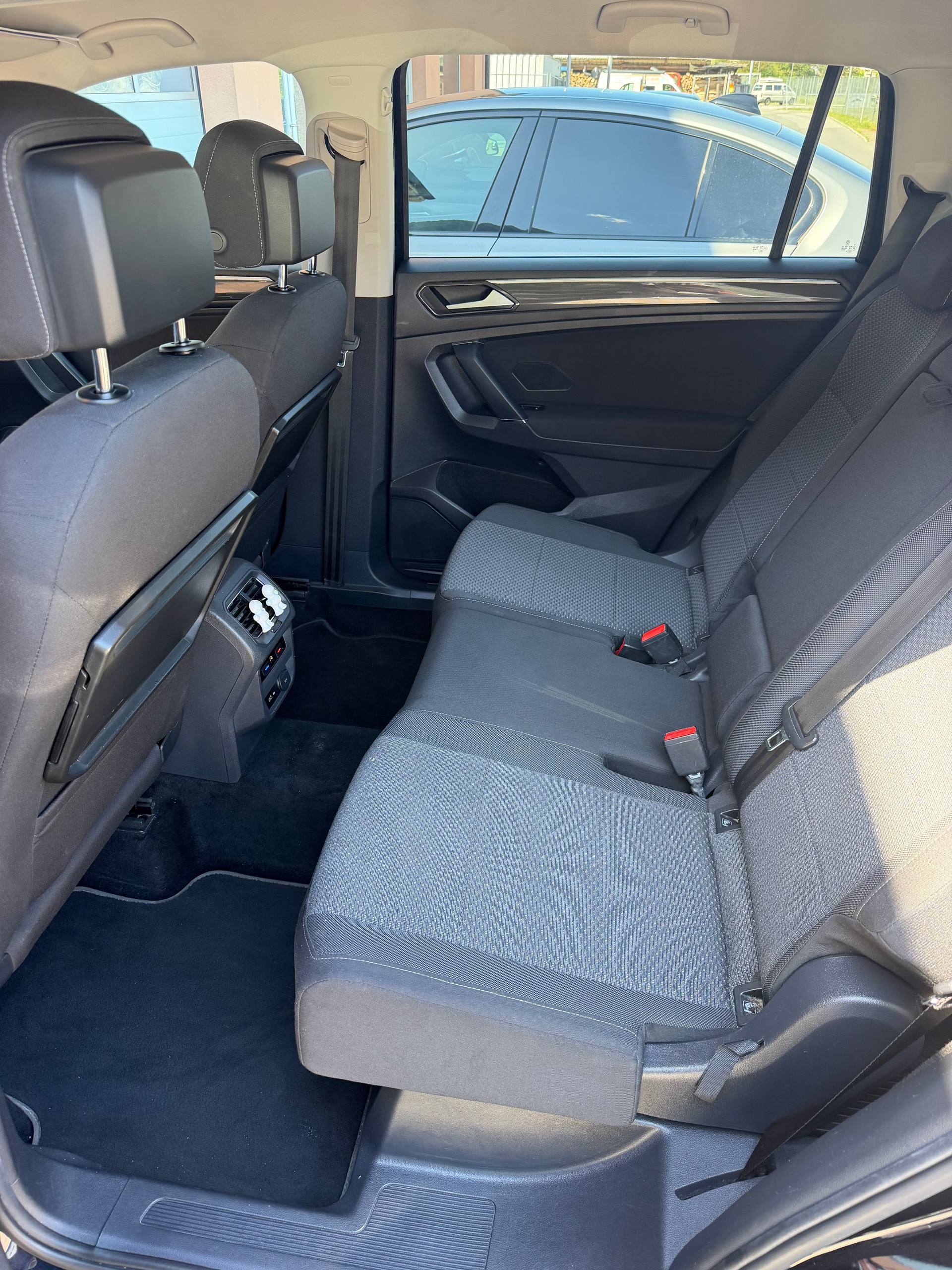 VW Tiguan Allspace 2.0 TDI SCR Comfortline 4MotionDSG-image-13