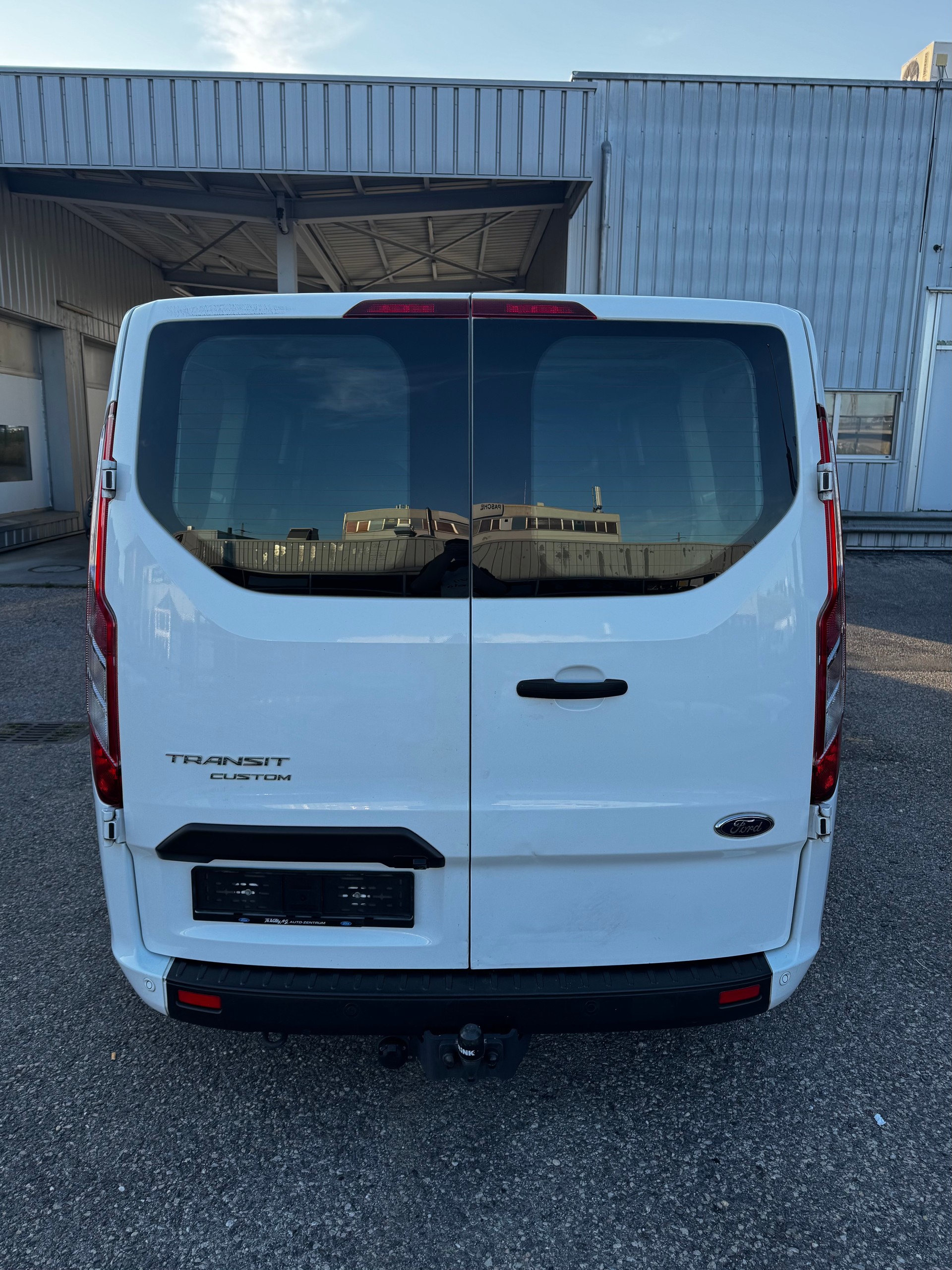 FORD Transit Custom Van 300 L1H1 Trend-image-5
