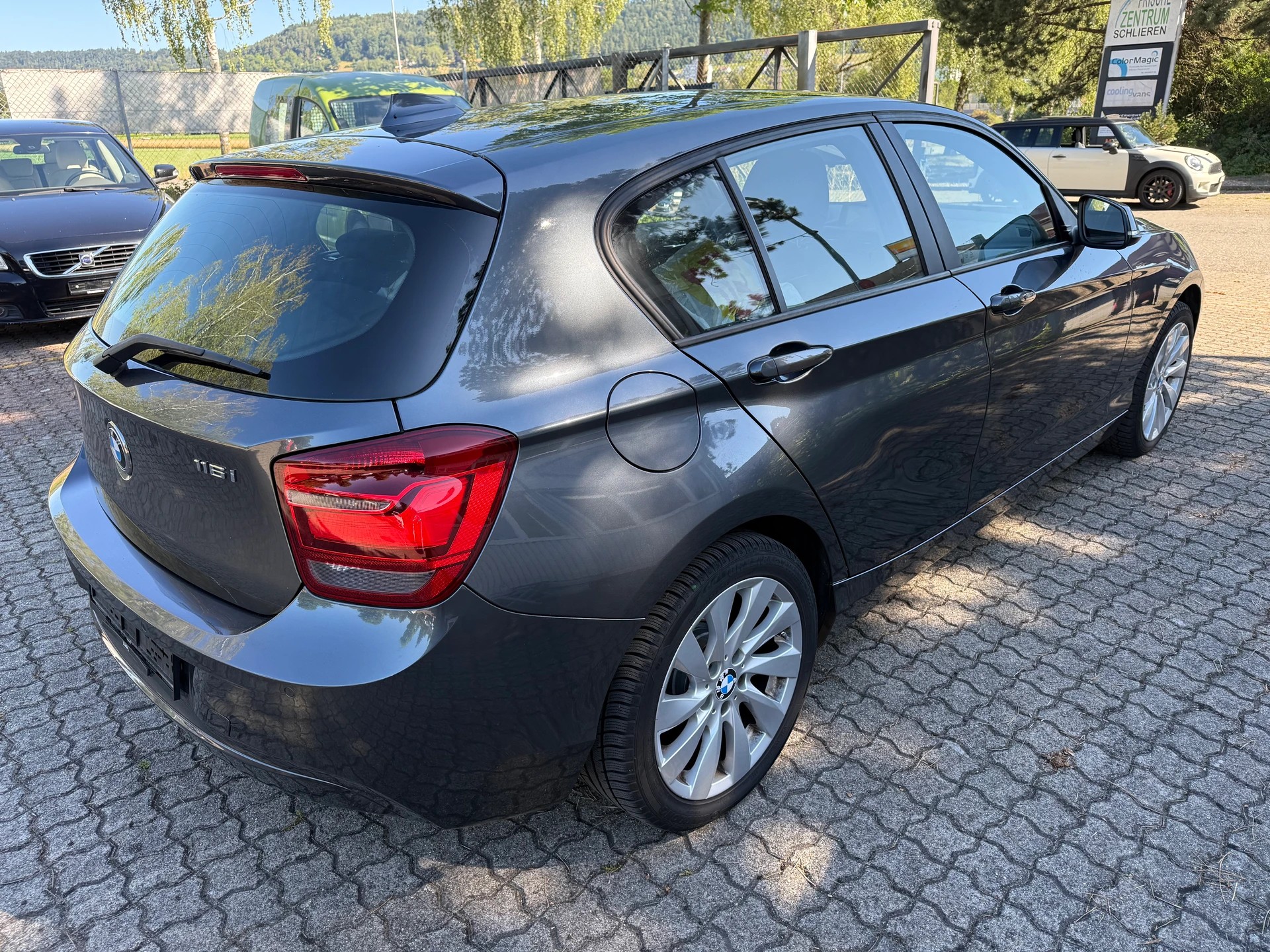 BMW 116i Steptronic-image-4