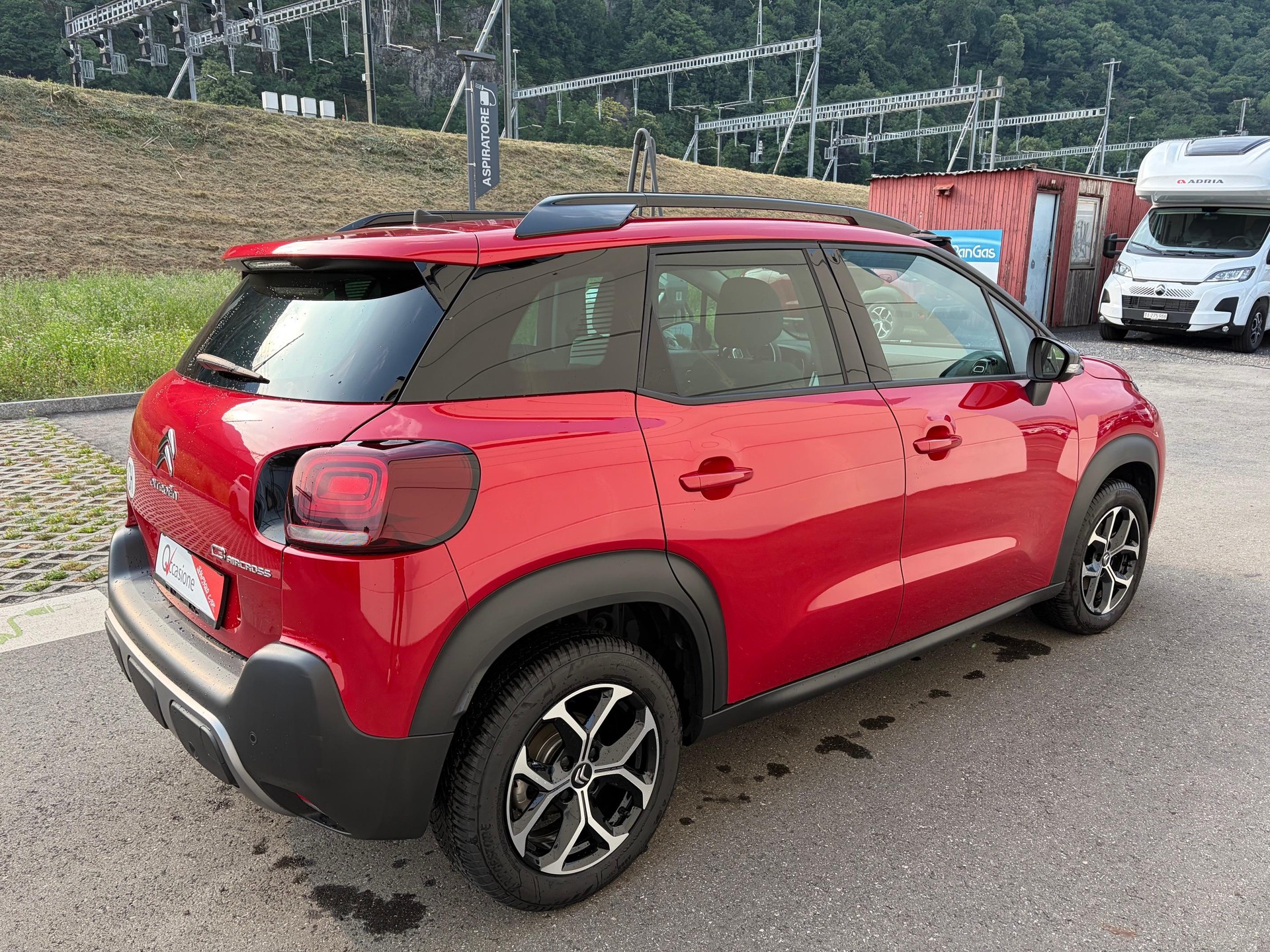 CITROEN C3 Aircross 1.2 PureTech 110 Swiss Edition-image-6