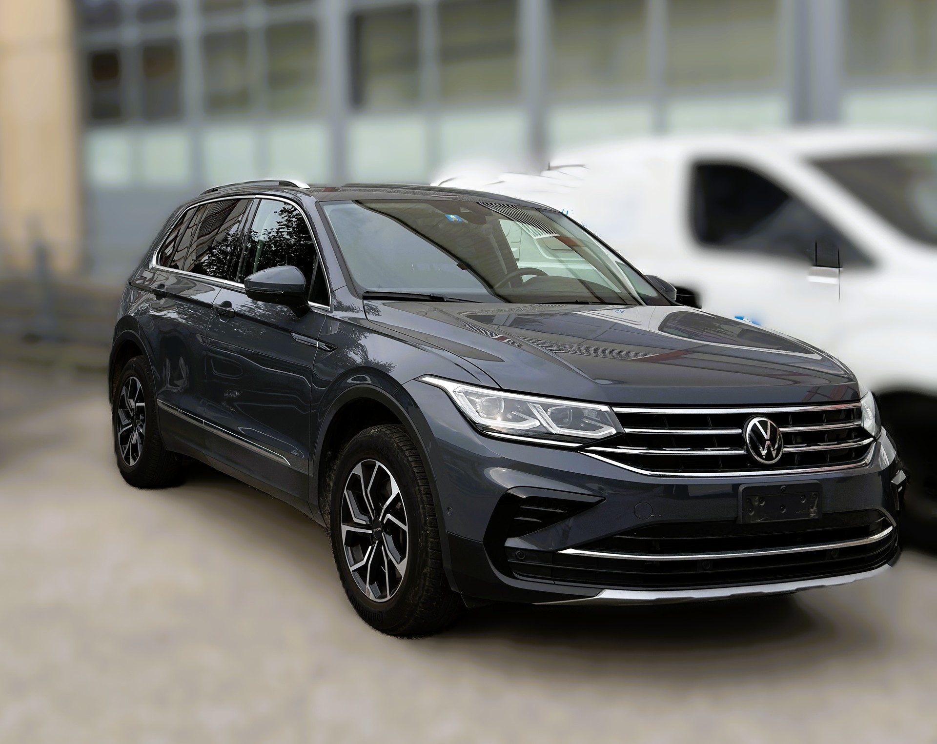 VW Tiguan 2.0 TDI SCR Elegance 4Motion DSG