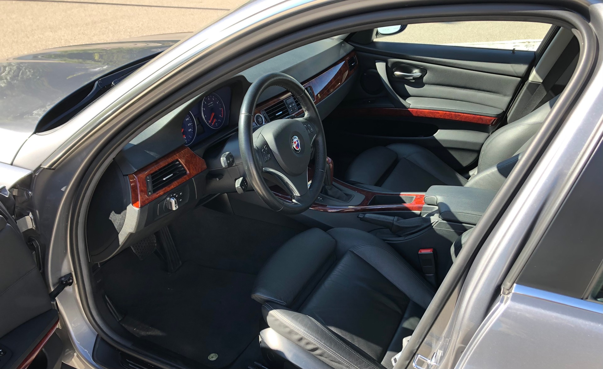 BMW-ALPINA 3.0 Biturbo-image-2