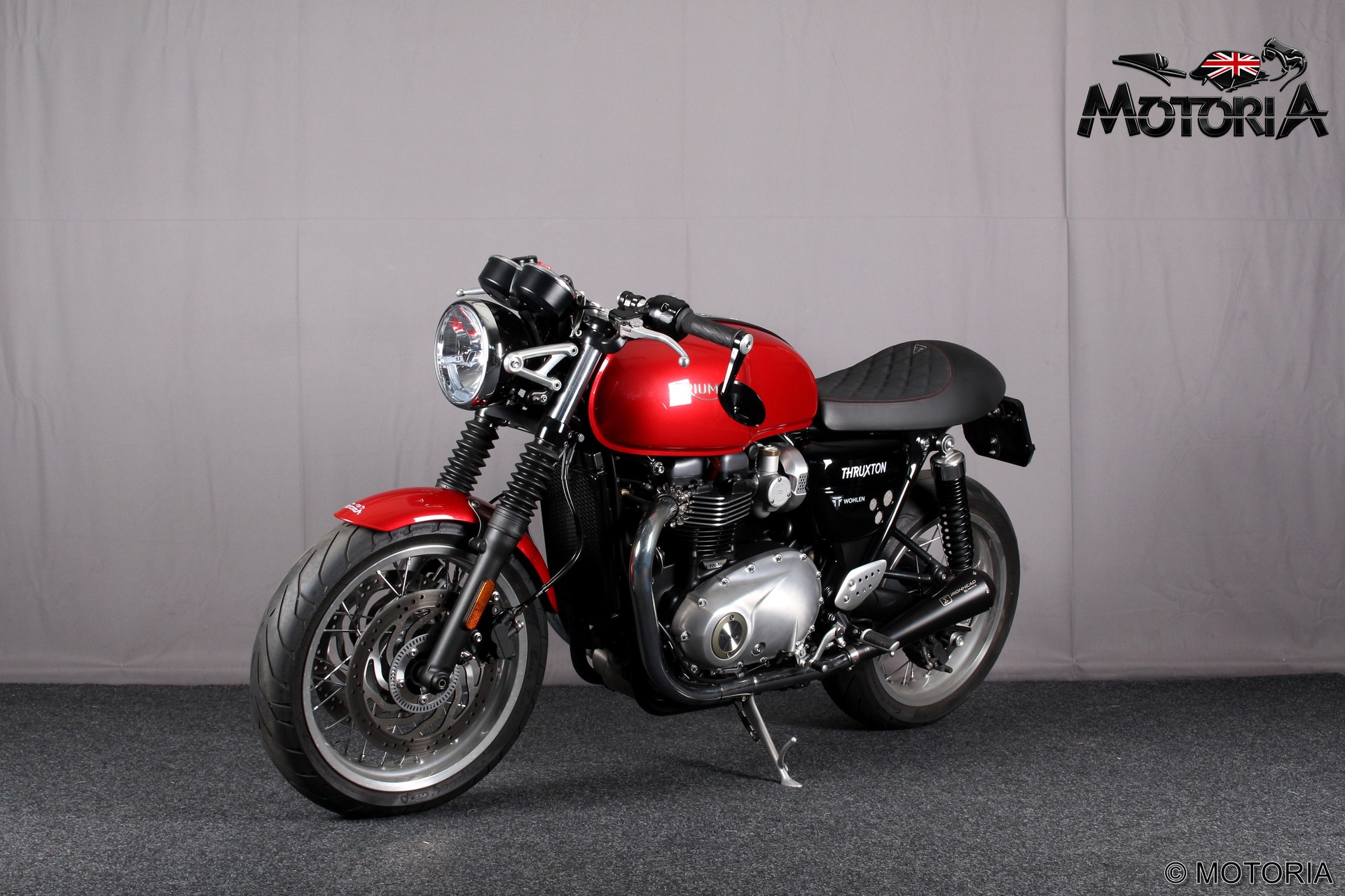 TRIUMPH Thruxton 1200 i RS ABS-showroom-element-1