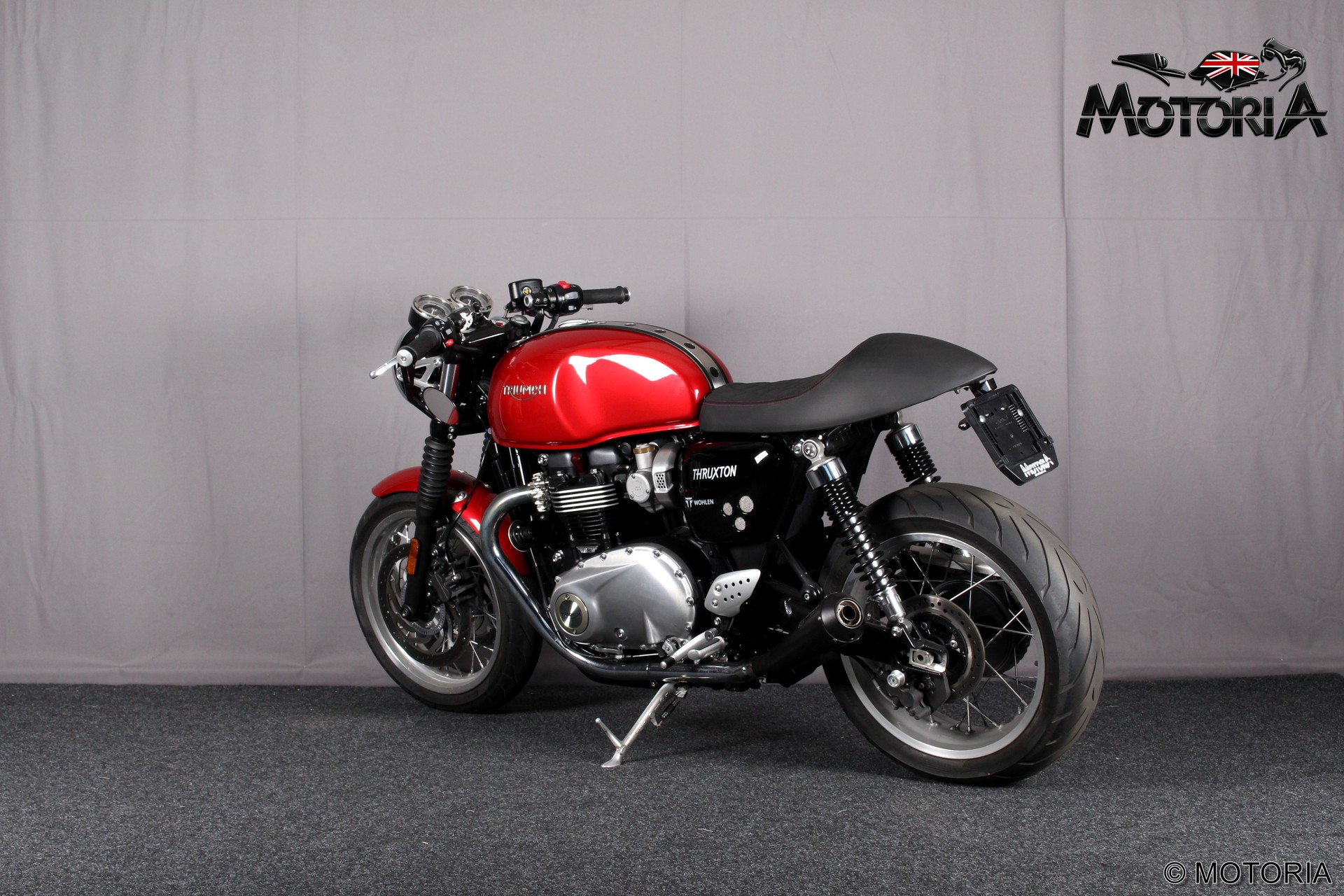 TRIUMPH Thruxton 1200 i RS ABS-showroom-element-3