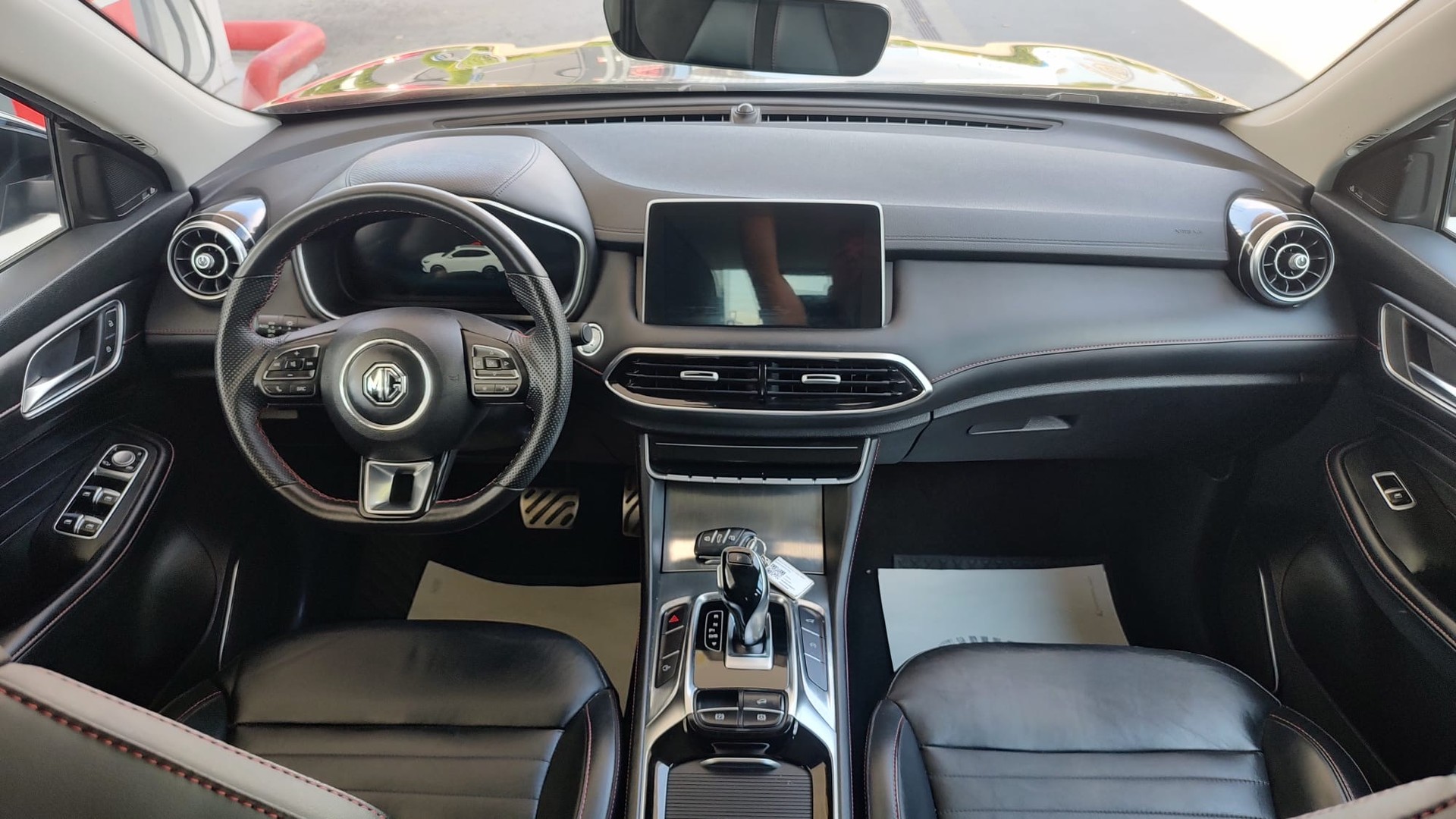 MG MG HS DCT Luxury-image-9