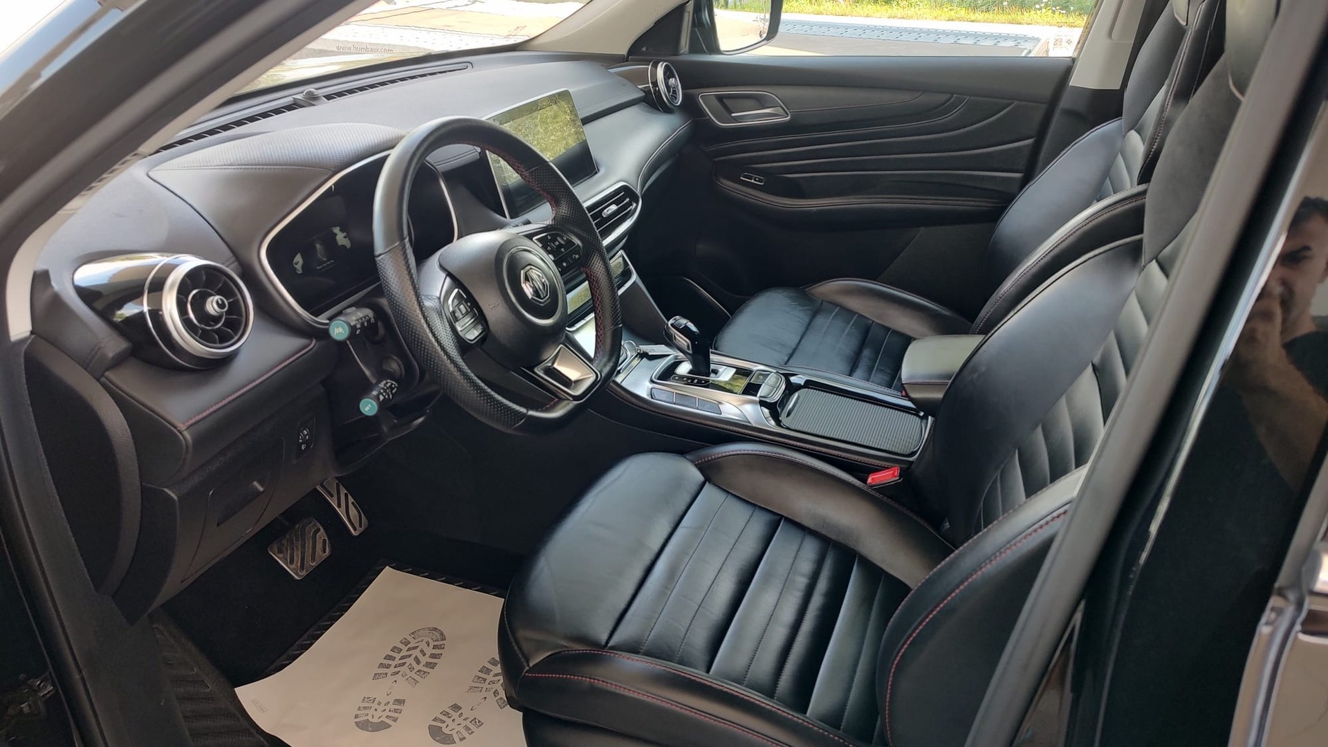 MG MG HS DCT Luxury-image-7