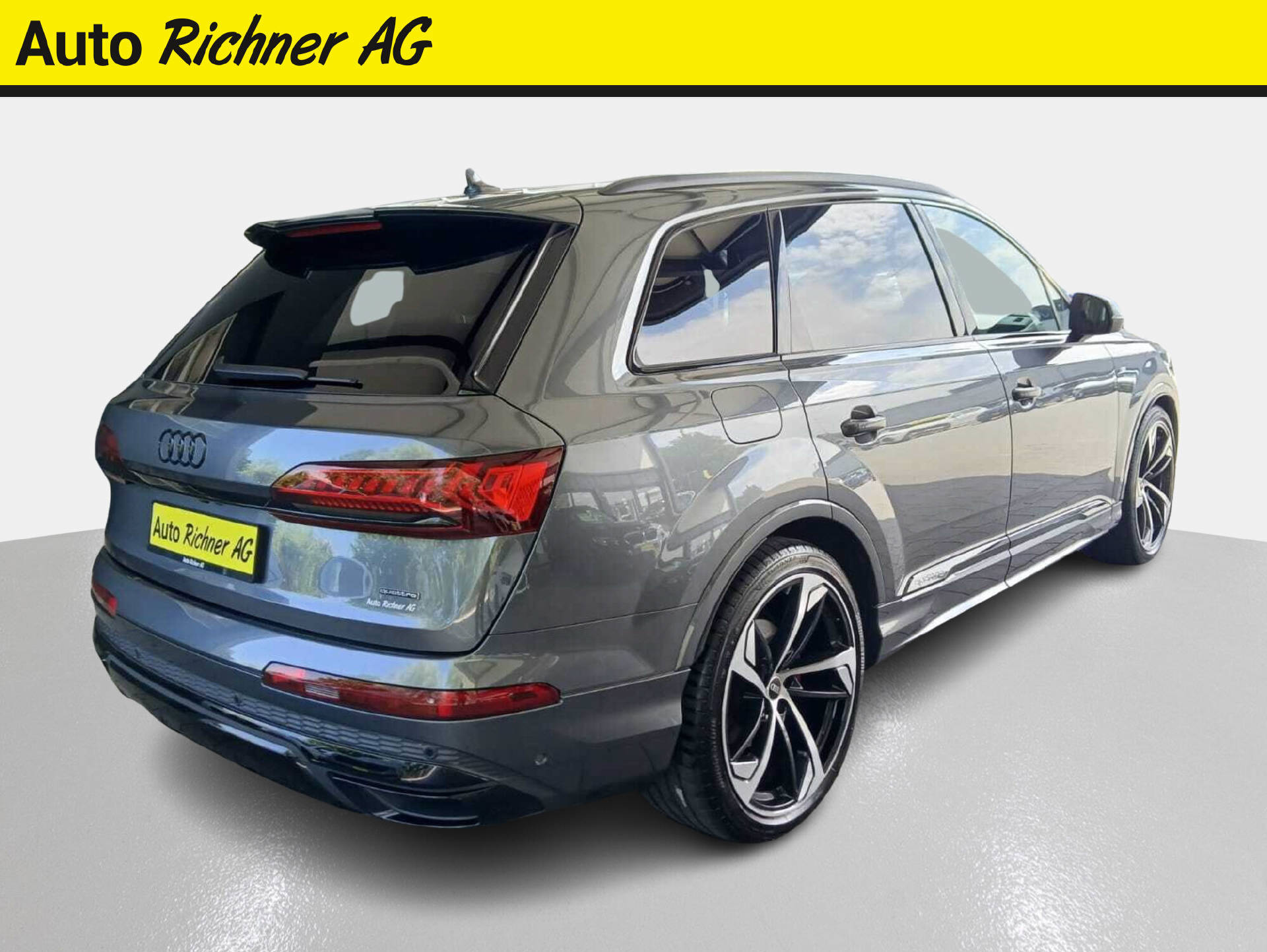 AUDI Q7 3.0 45 TDI S Line quattro T-Tronic-image-3