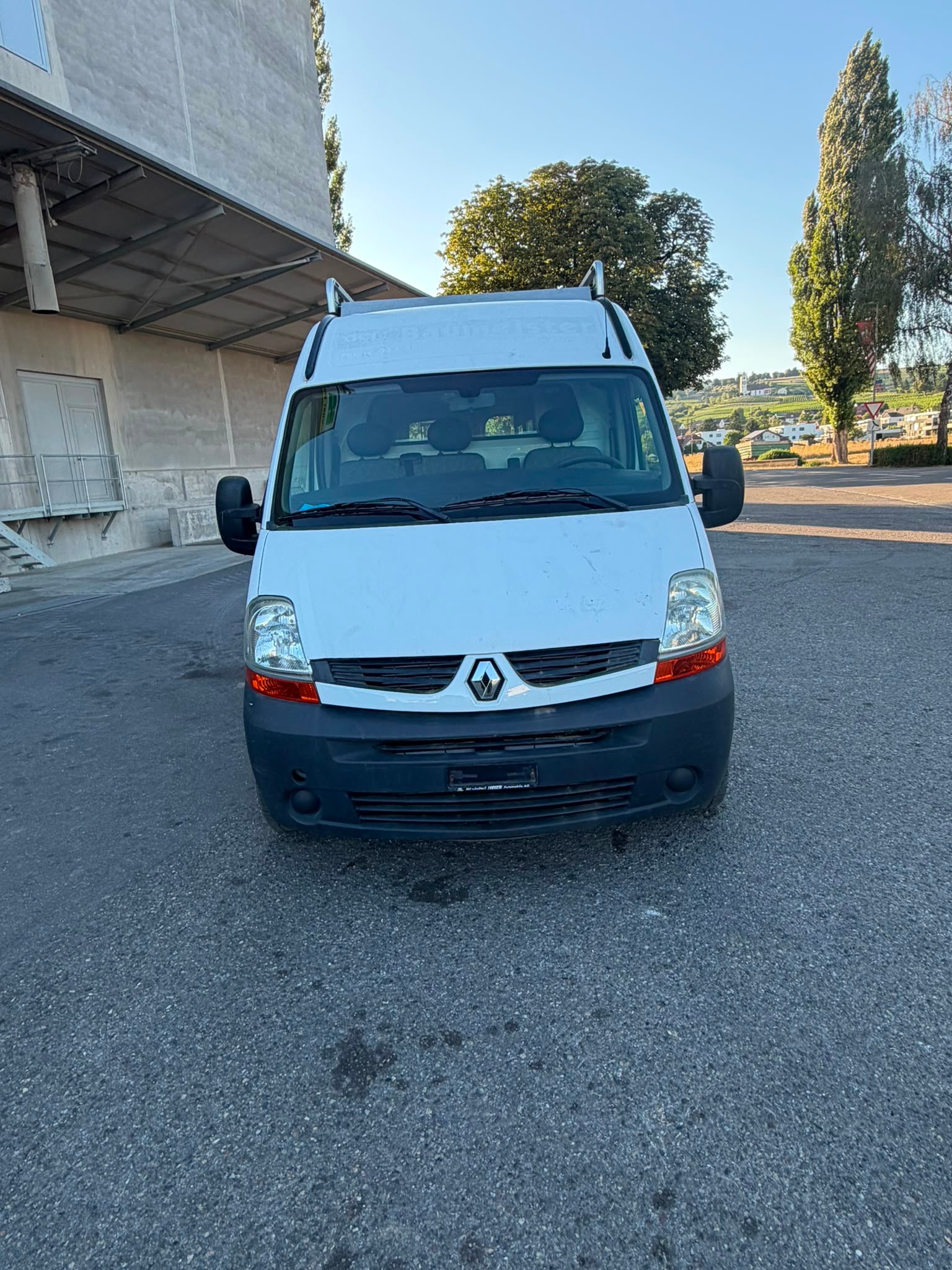 RENAULT Master T35 2.5dCi L3H2-image-3