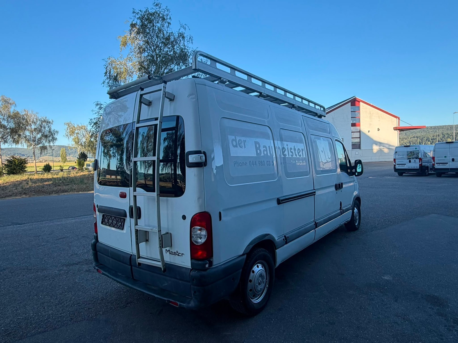 RENAULT Master T35 2.5dCi L3H2-image-4