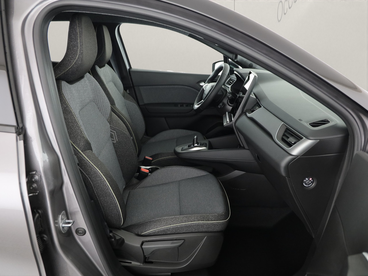 RENAULT Captur 1.8 E-Tech techno-image-6