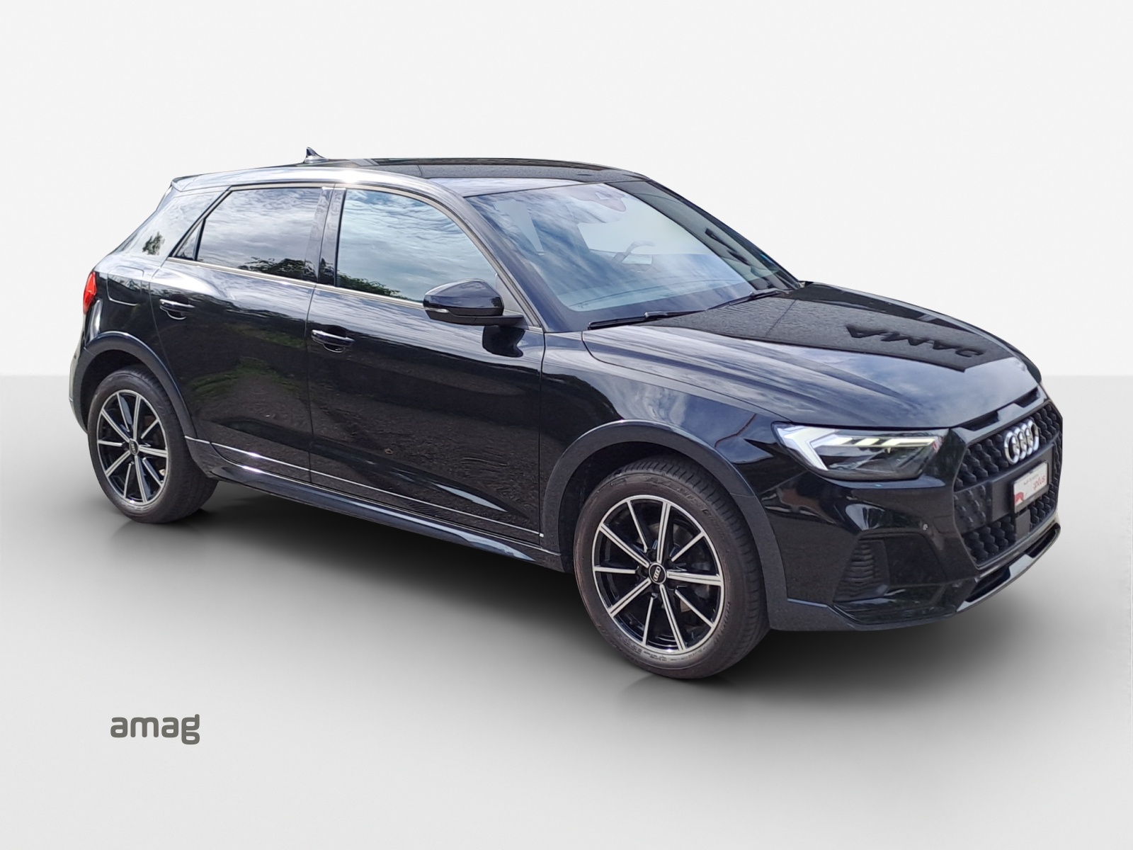 AUDI A1 City Carver30 TFSI Attraction-image-5