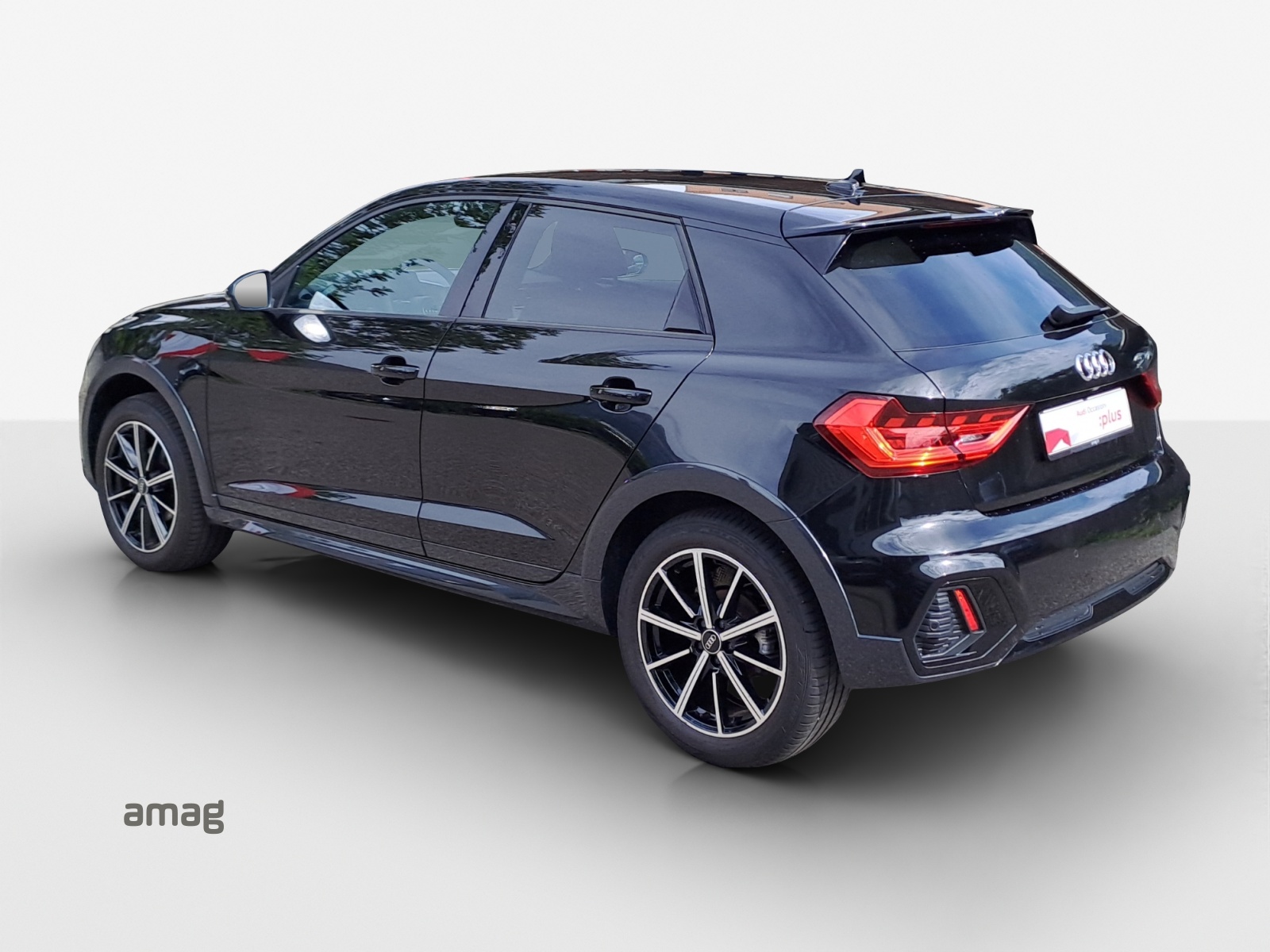 AUDI A1 City Carver30 TFSI Attraction-image-2