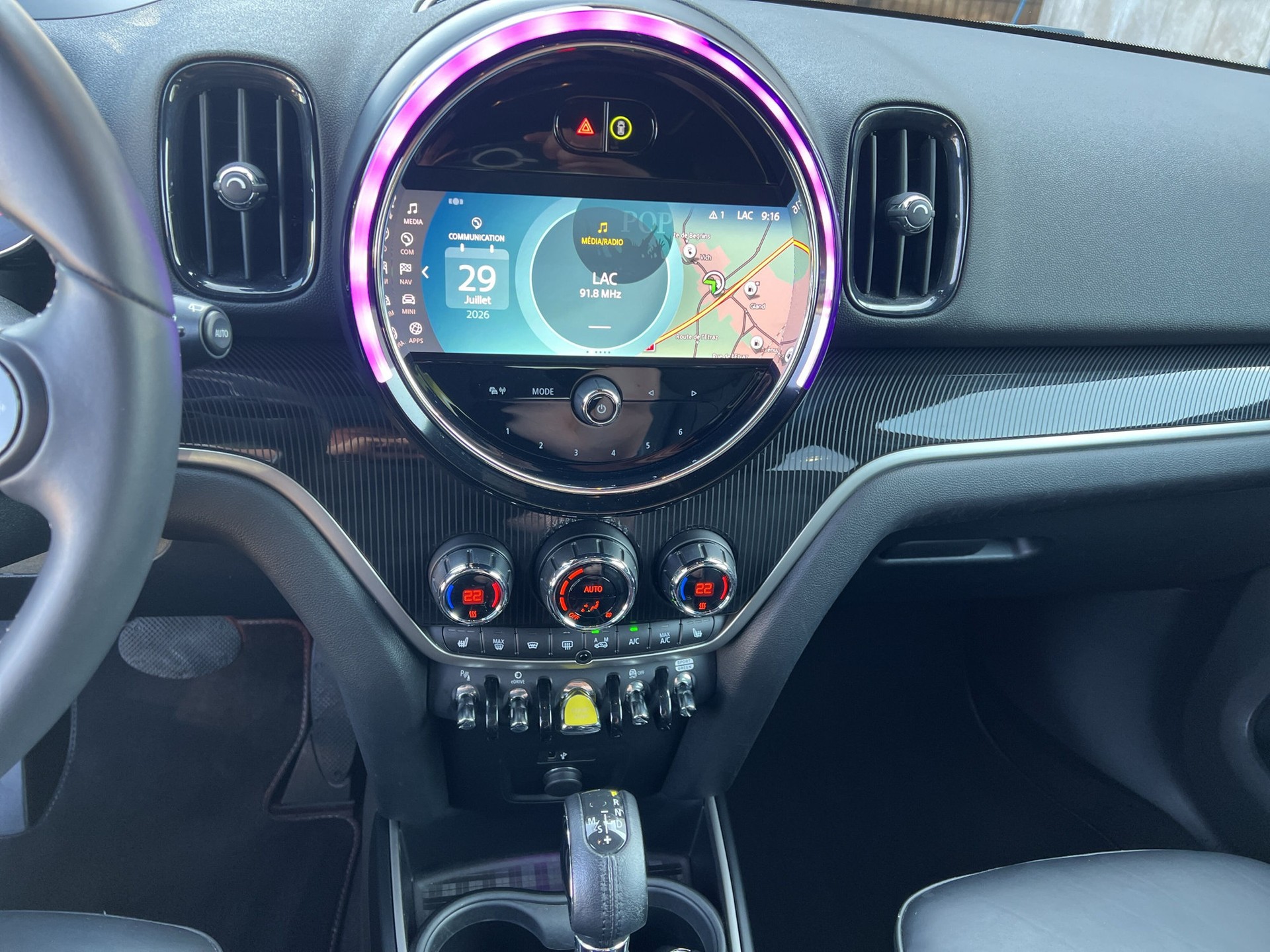 MINI Countryman Cooper SE ALL4 PHEV Steptronic-image-10